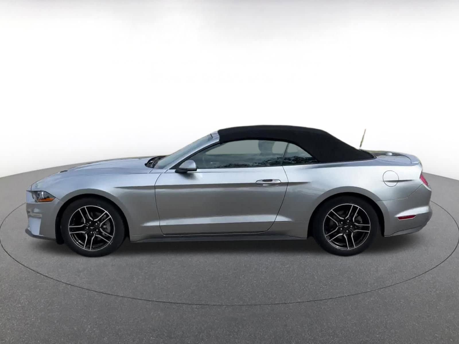 Thumbnail: 2023 Ford Mustang - 8