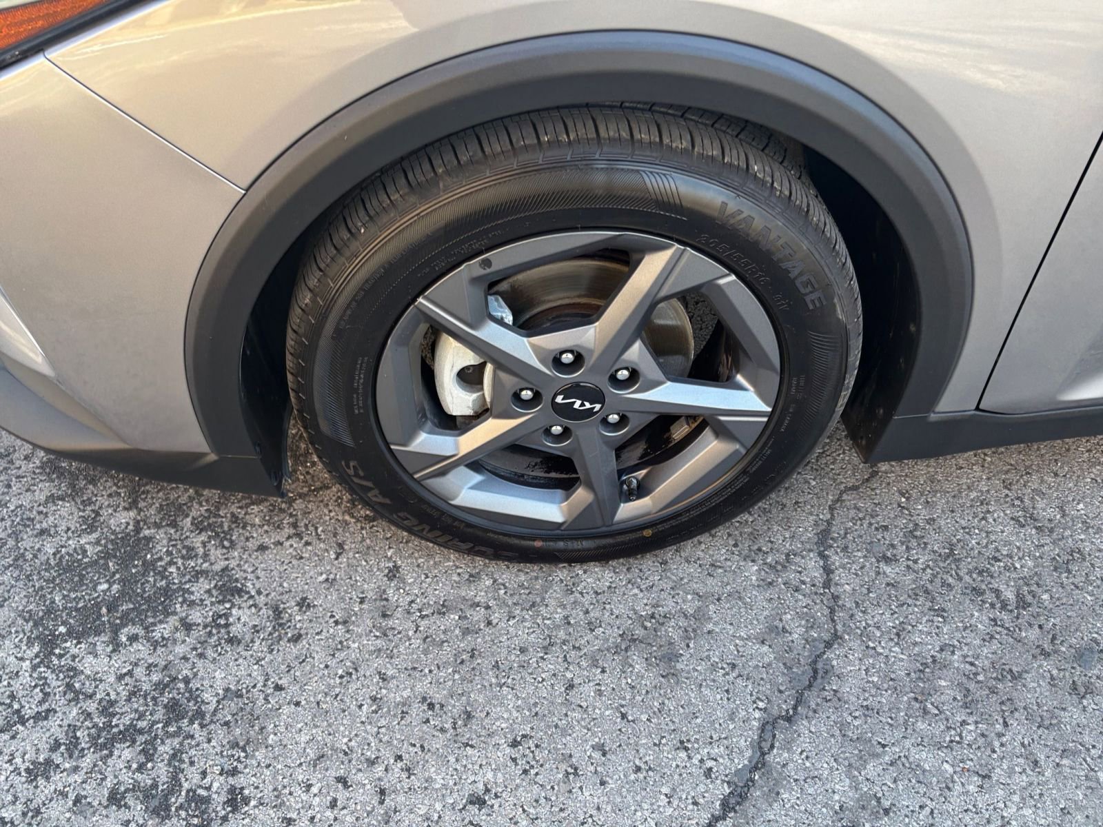 Thumbnail: 2025 Kia K4 - 25