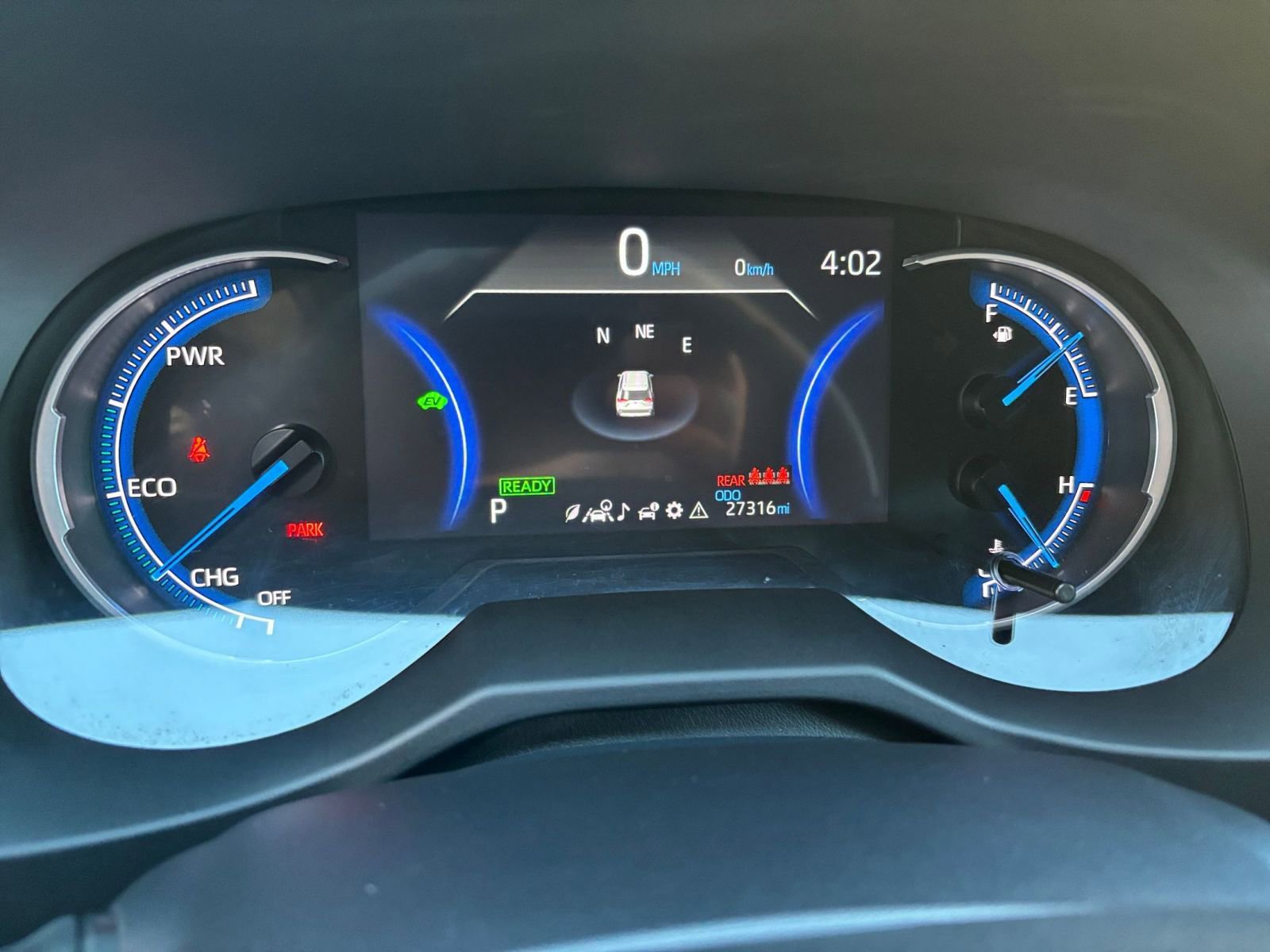 Thumbnail: 2025 Toyota RAV4 - 35