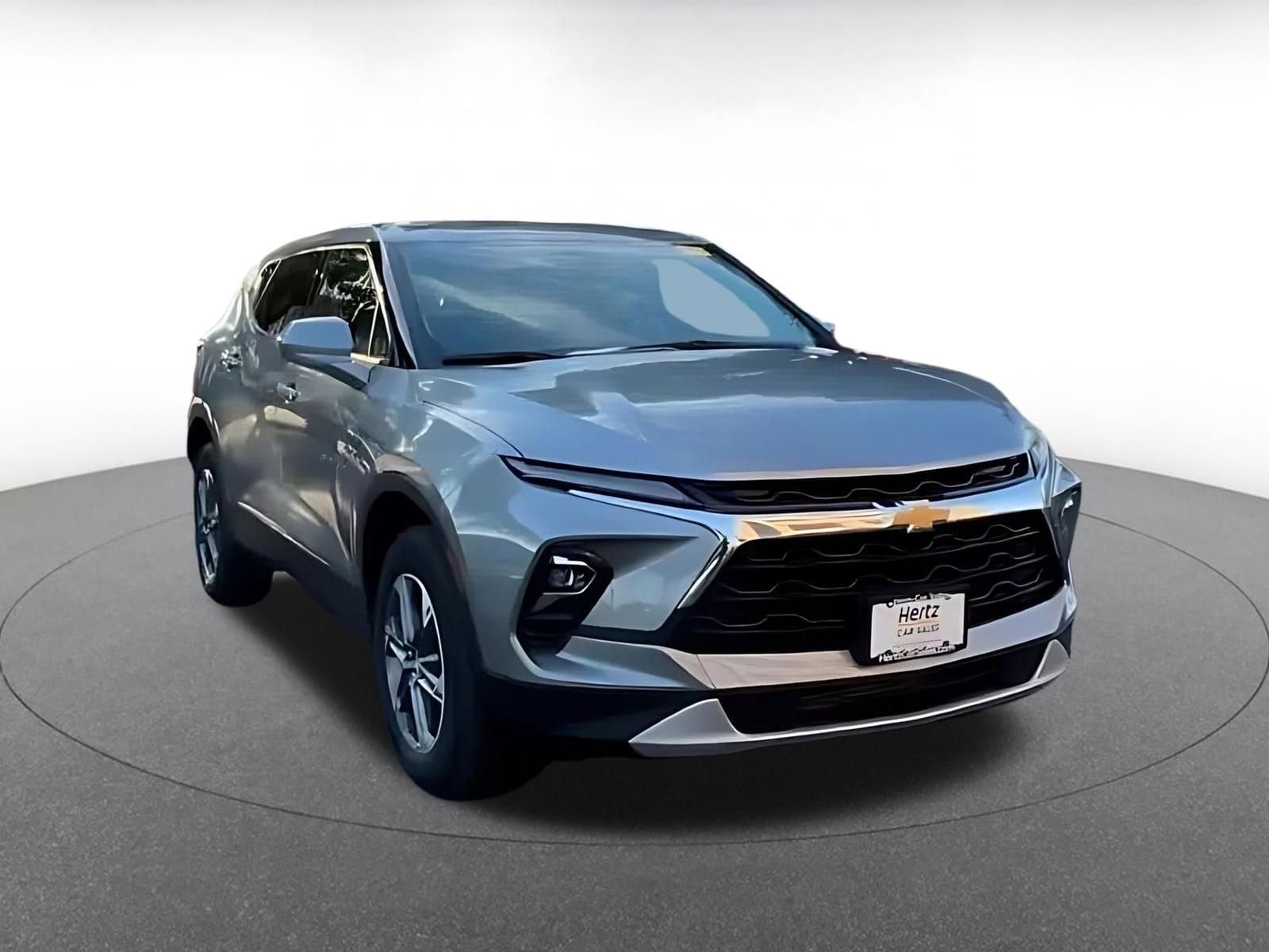 Thumbnail: 2025 Chevrolet Blazer - 3