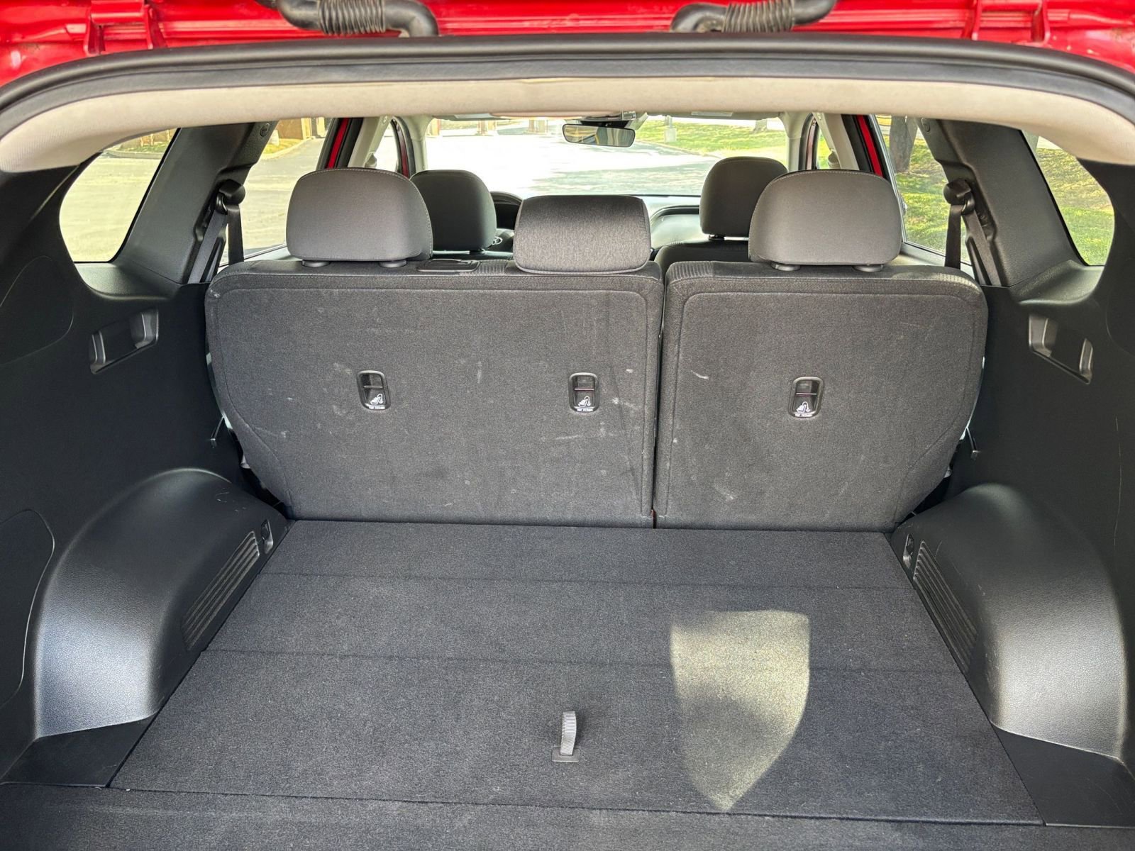 Thumbnail: 2023 Hyundai Santa Fe - 25