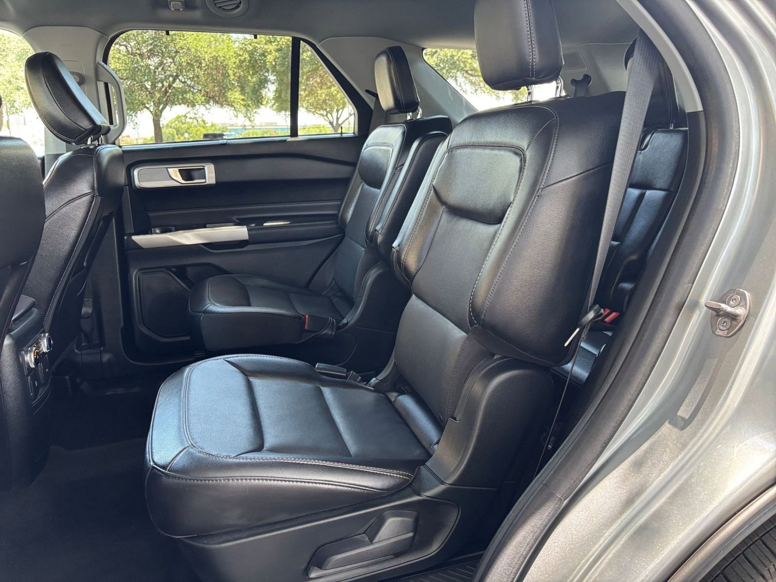 Thumbnail: 2024 Ford Explorer - 20