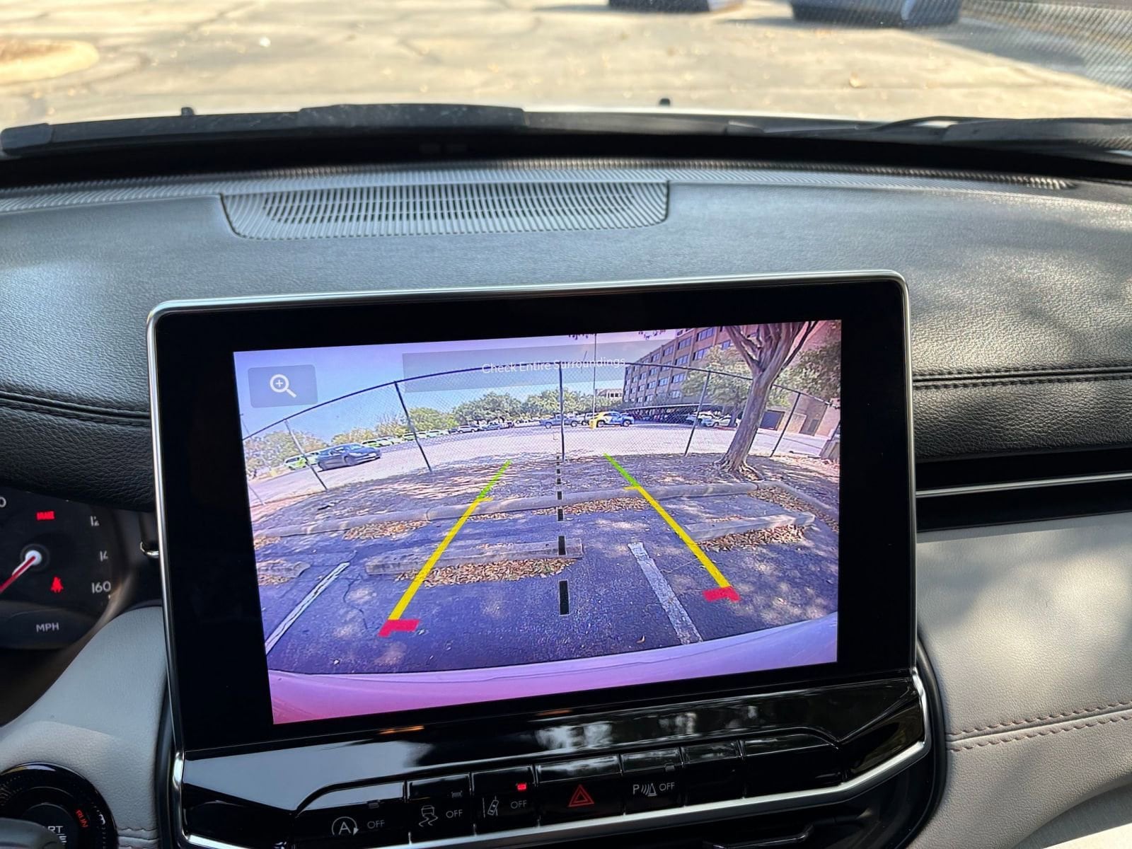 Thumbnail: 2025 Jeep Compass - 17