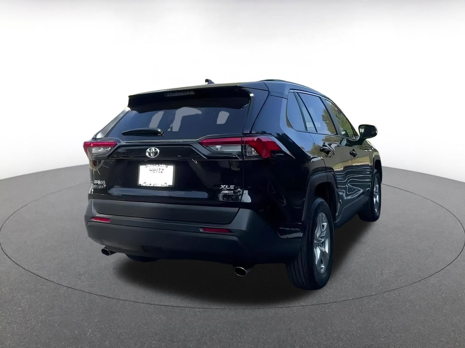 Thumbnail: 2025 Toyota RAV4 - 12