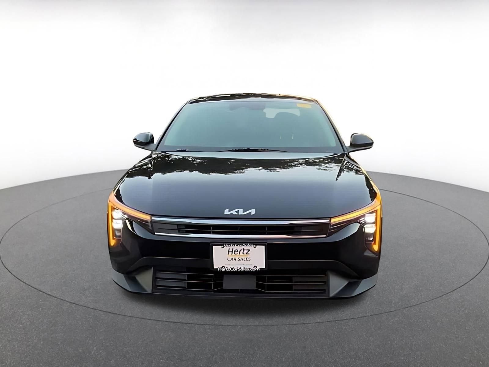 Thumbnail: 2025 Kia K4 - 3