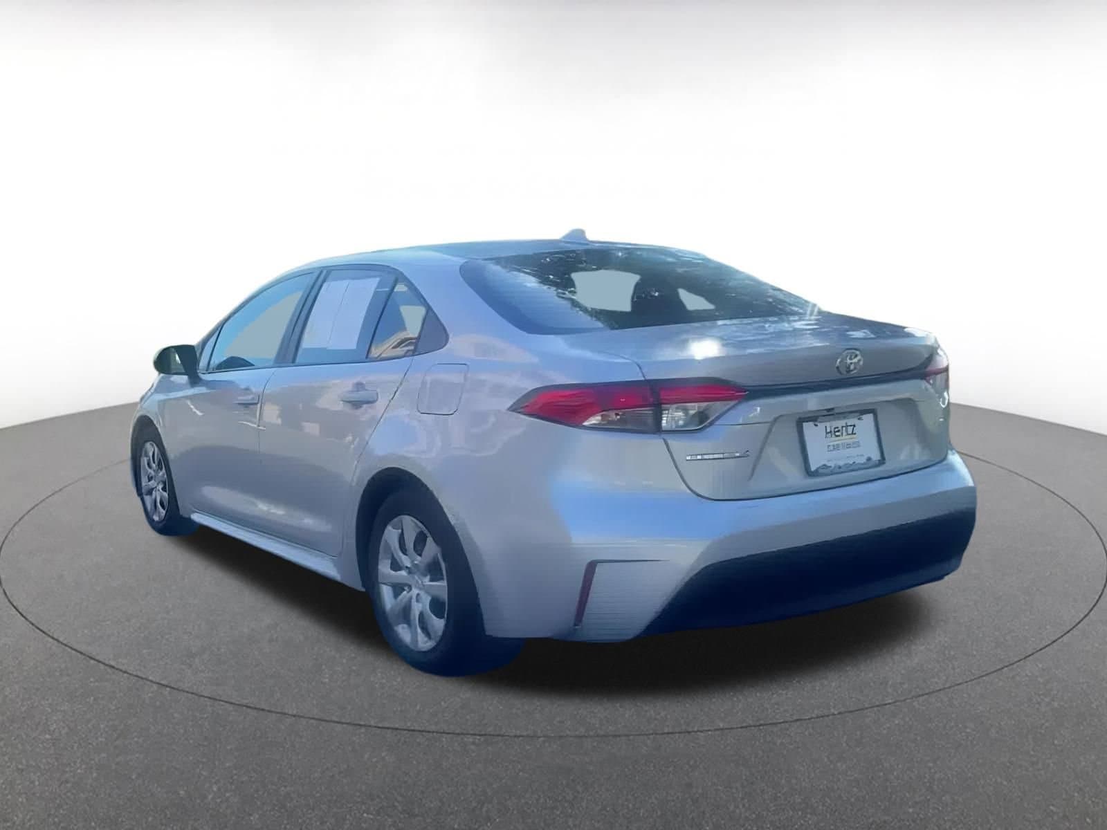 Thumbnail: 2025 Toyota Corolla - 10