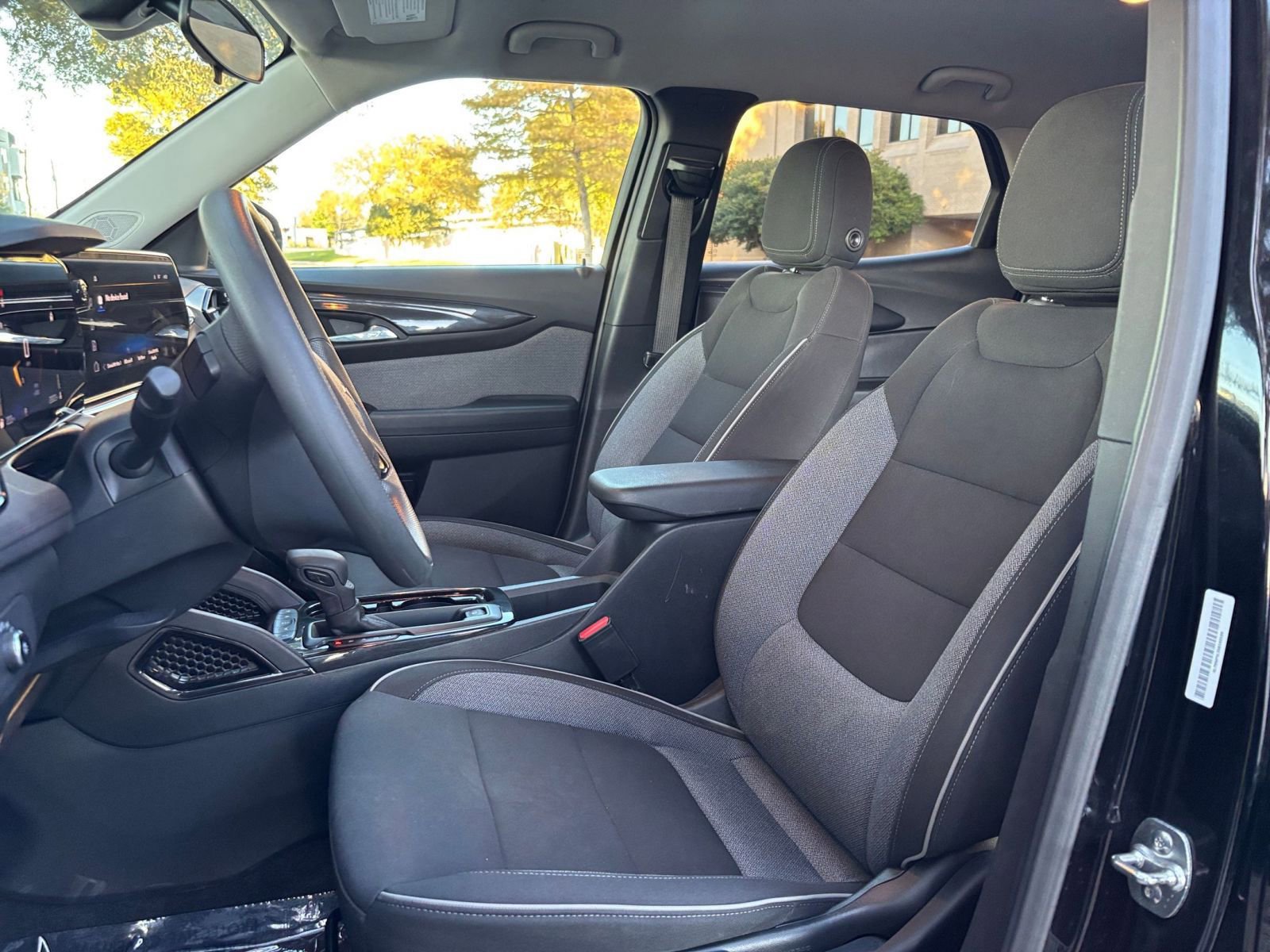 Thumbnail: 2025 Chevrolet TrailBlazer - 21