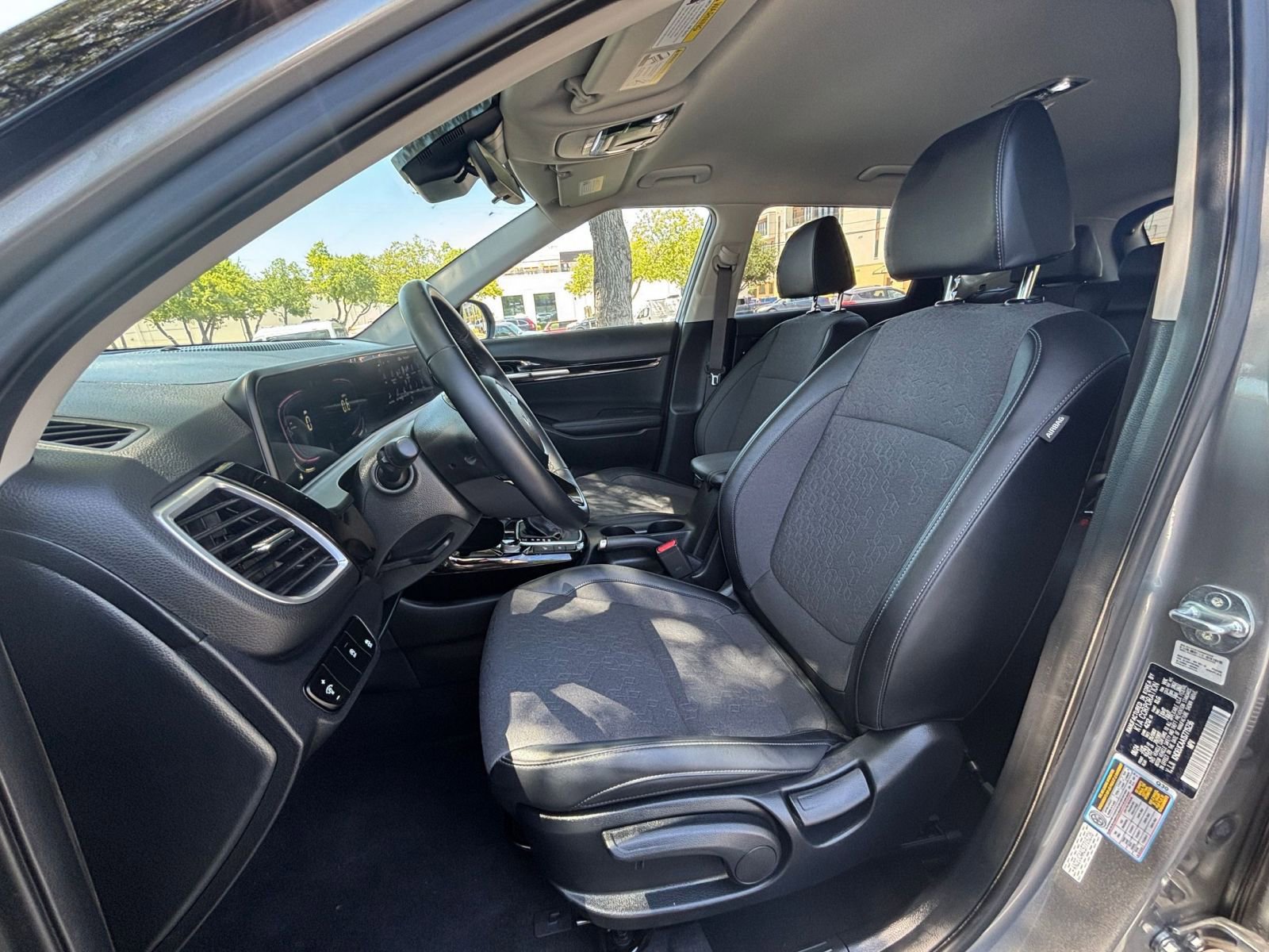 Thumbnail: 2025 Kia Seltos - 21