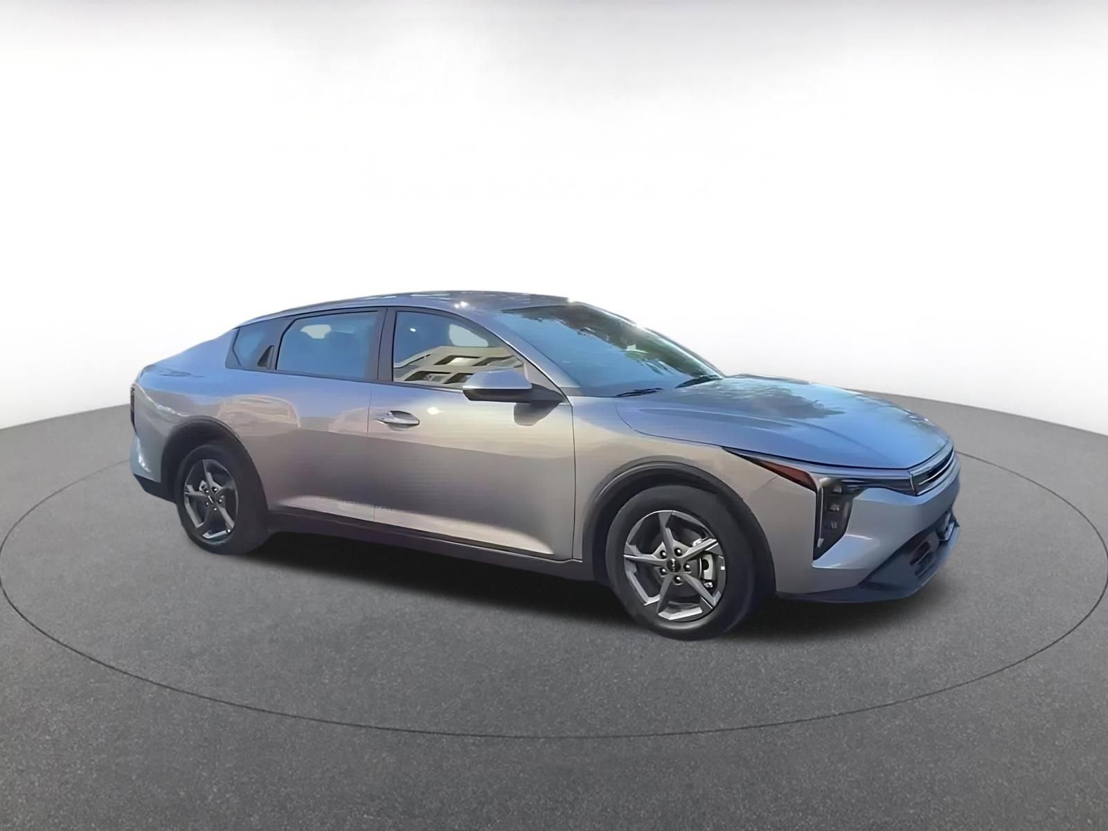 Thumbnail: 2025 Kia K4 - 2