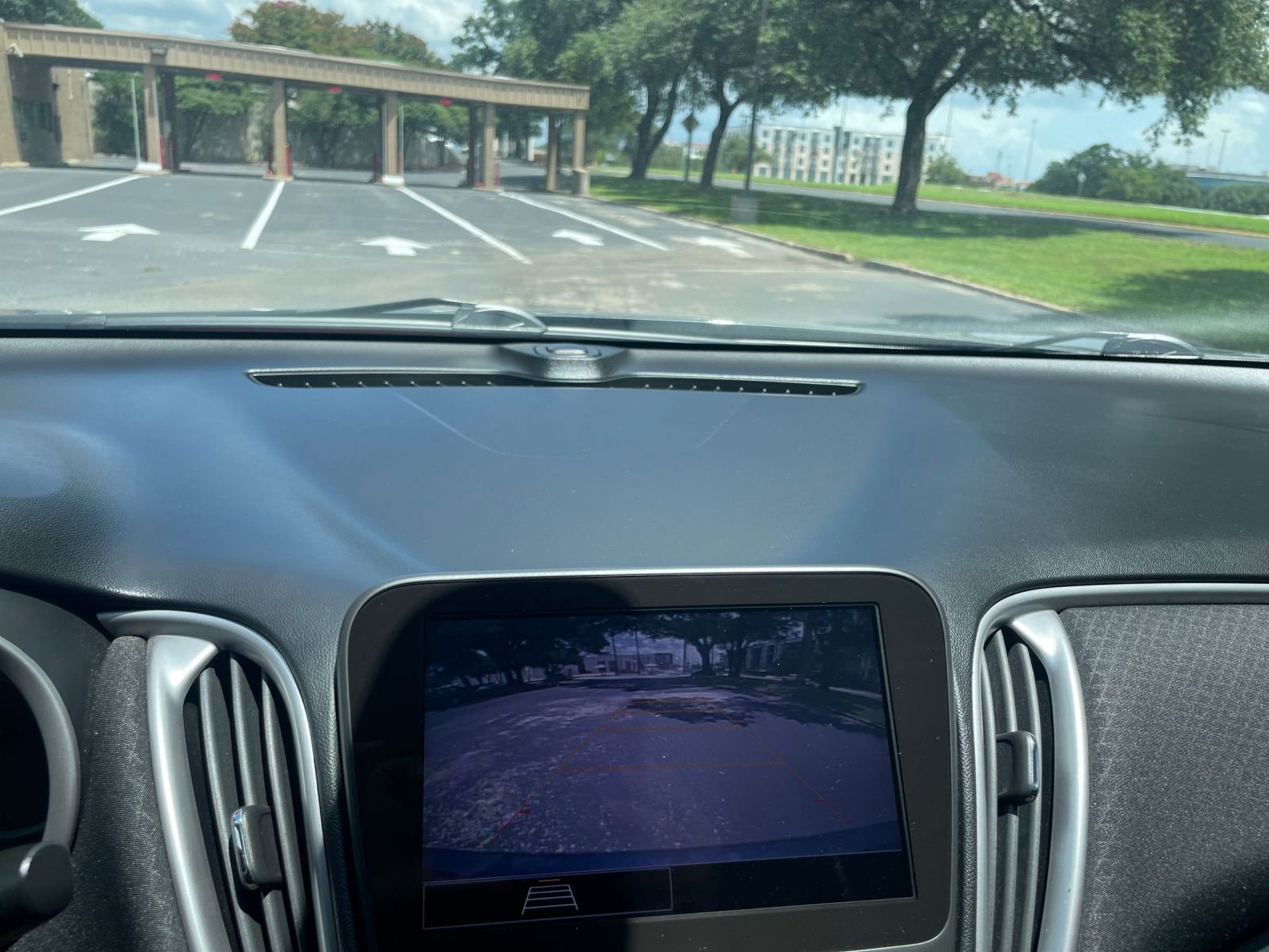 Thumbnail: 2021 Chevrolet Malibu - 17