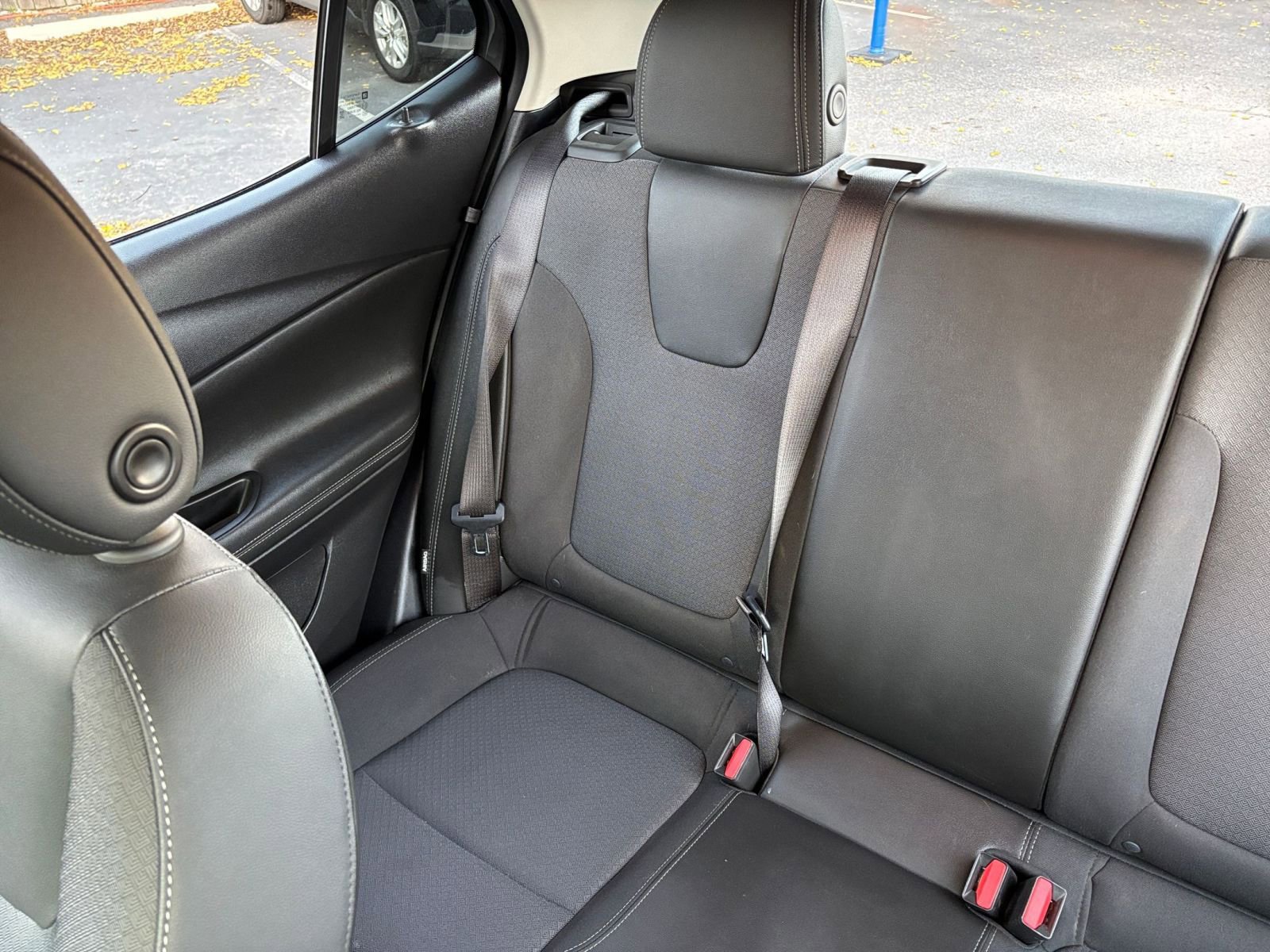 Thumbnail: 2025 Buick Encore GX - 33