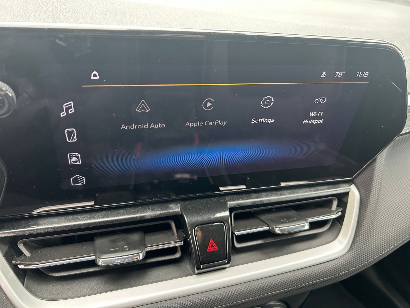 Thumbnail: 2025 Chevrolet TrailBlazer - 21