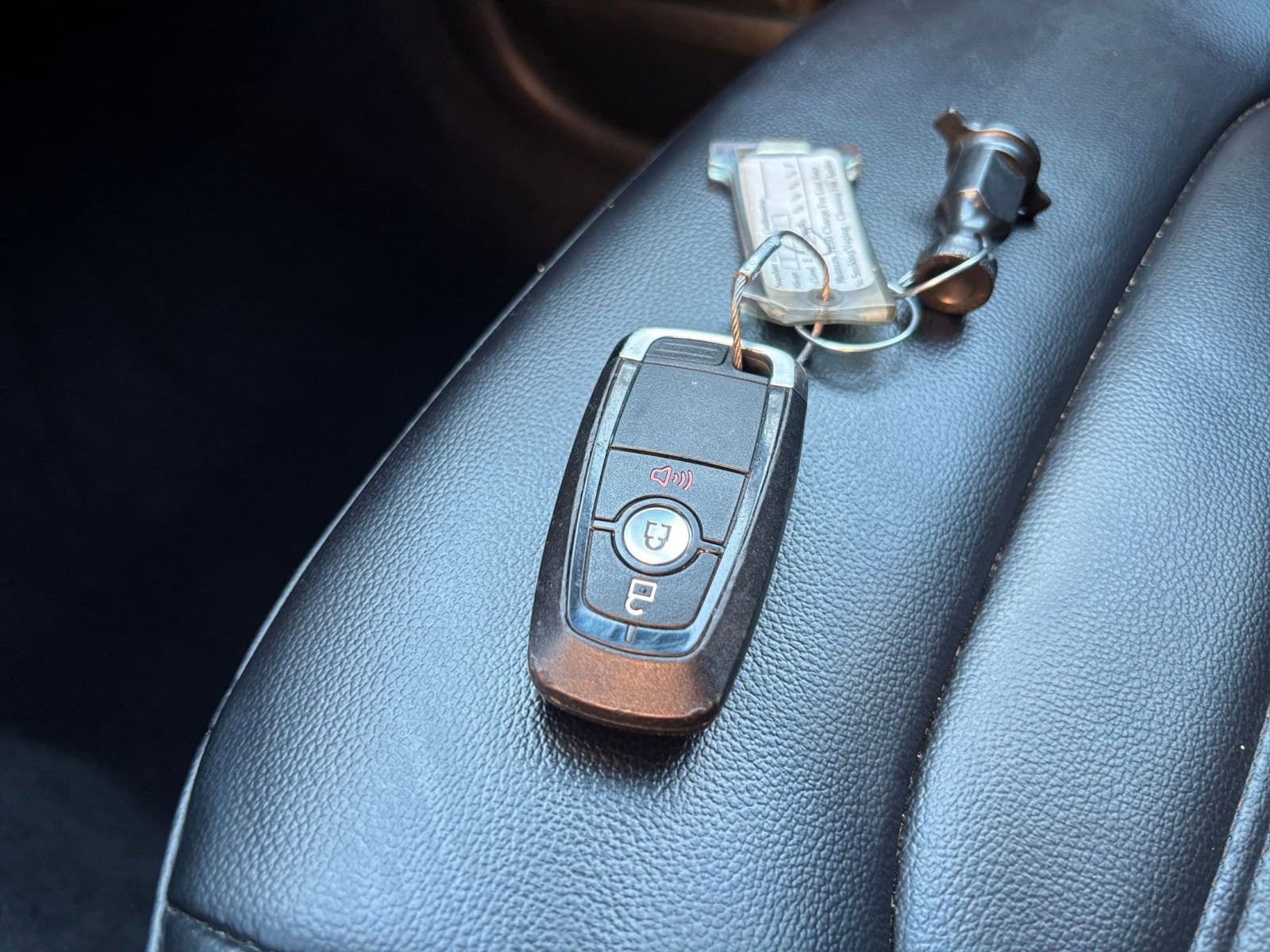 Thumbnail: 2023 Ford Edge - 18