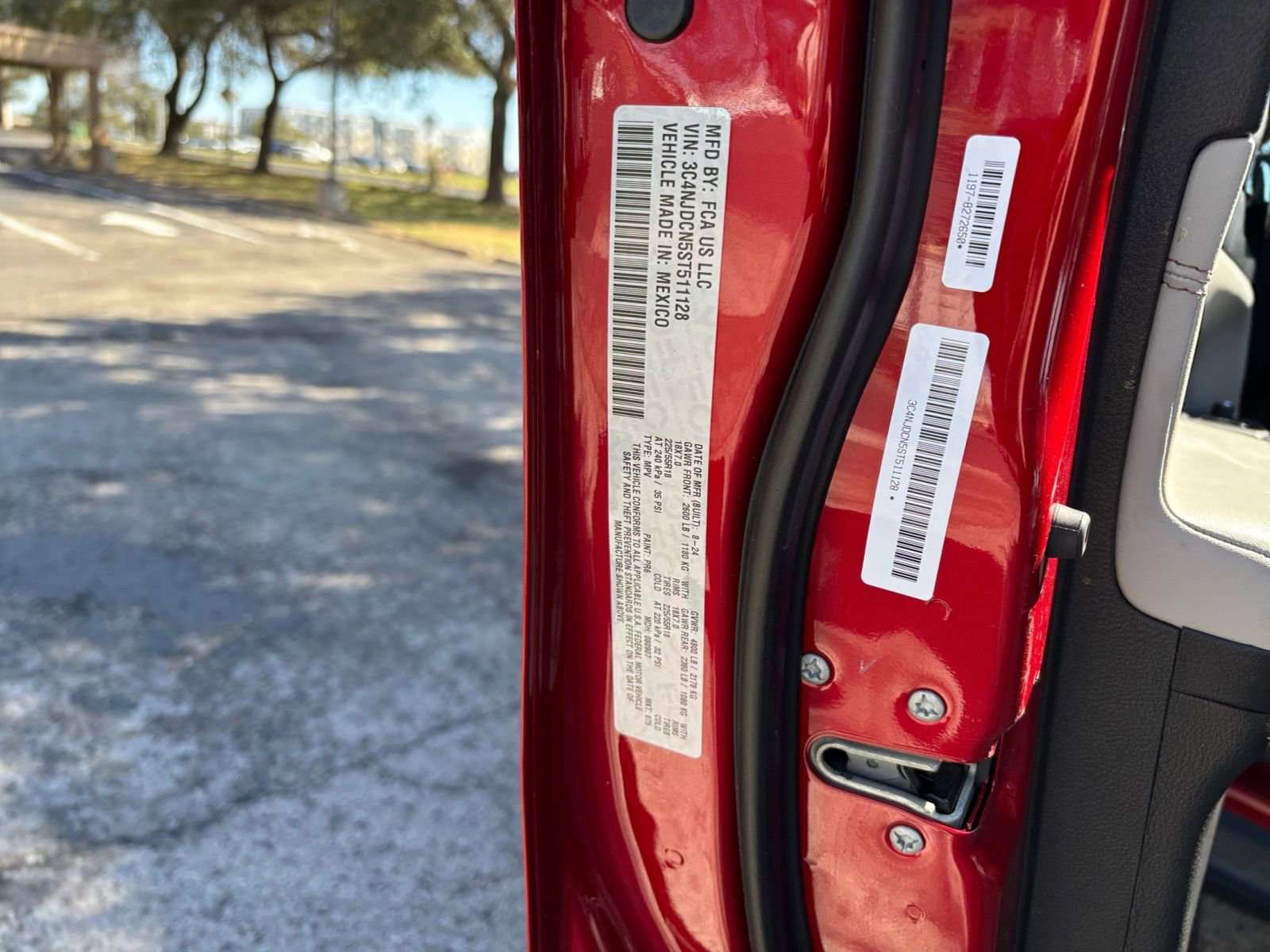 Thumbnail: 2025 Jeep Compass - 23