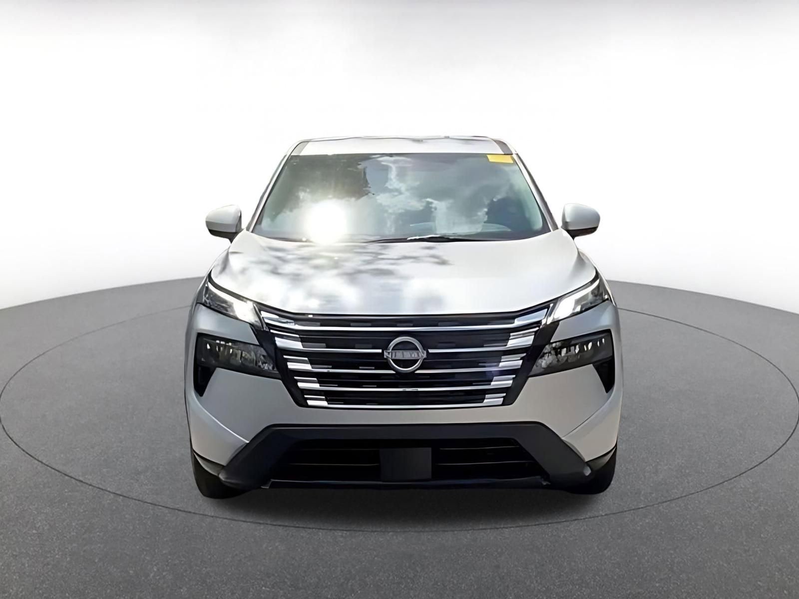Thumbnail: 2025 Nissan Rogue - 5