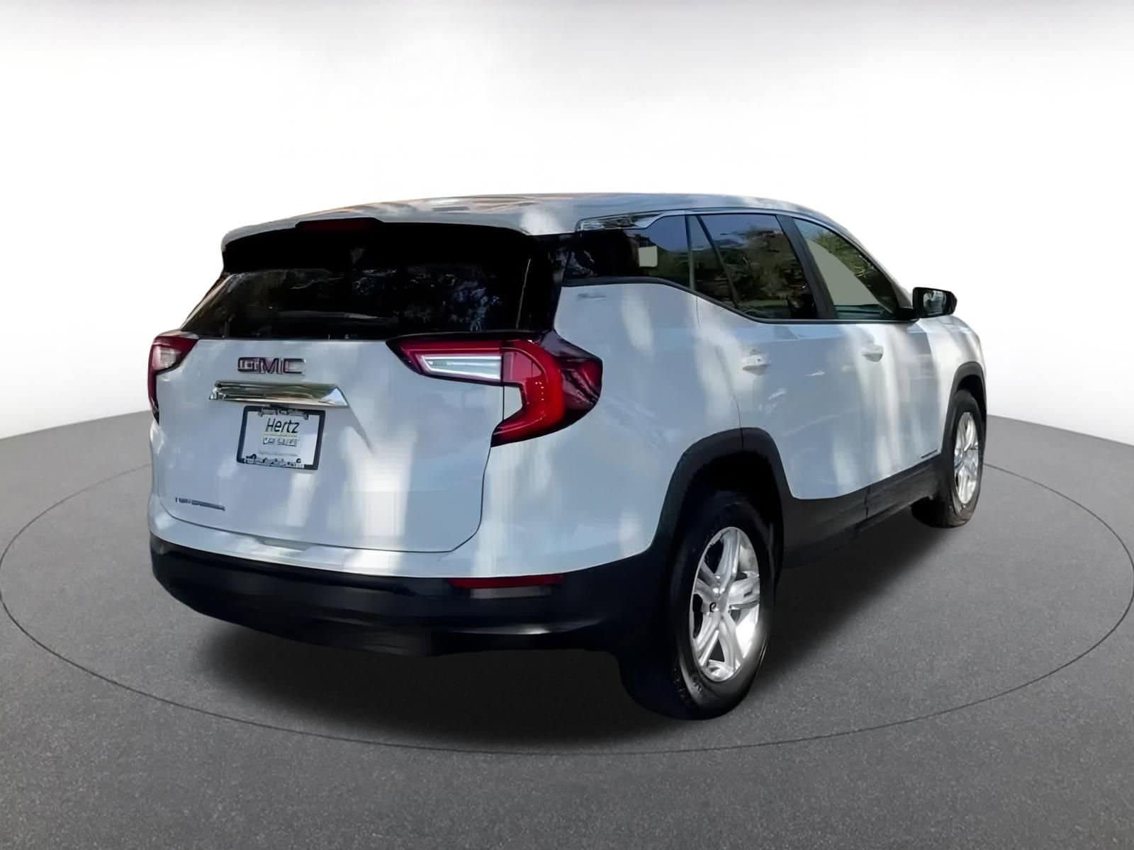 Thumbnail: 2024 GMC Terrain - 15