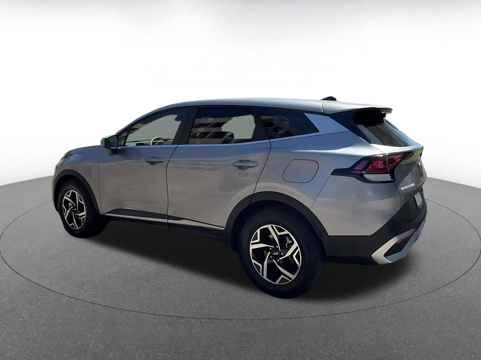 Thumbnail: 2025 Kia Sportage - 10