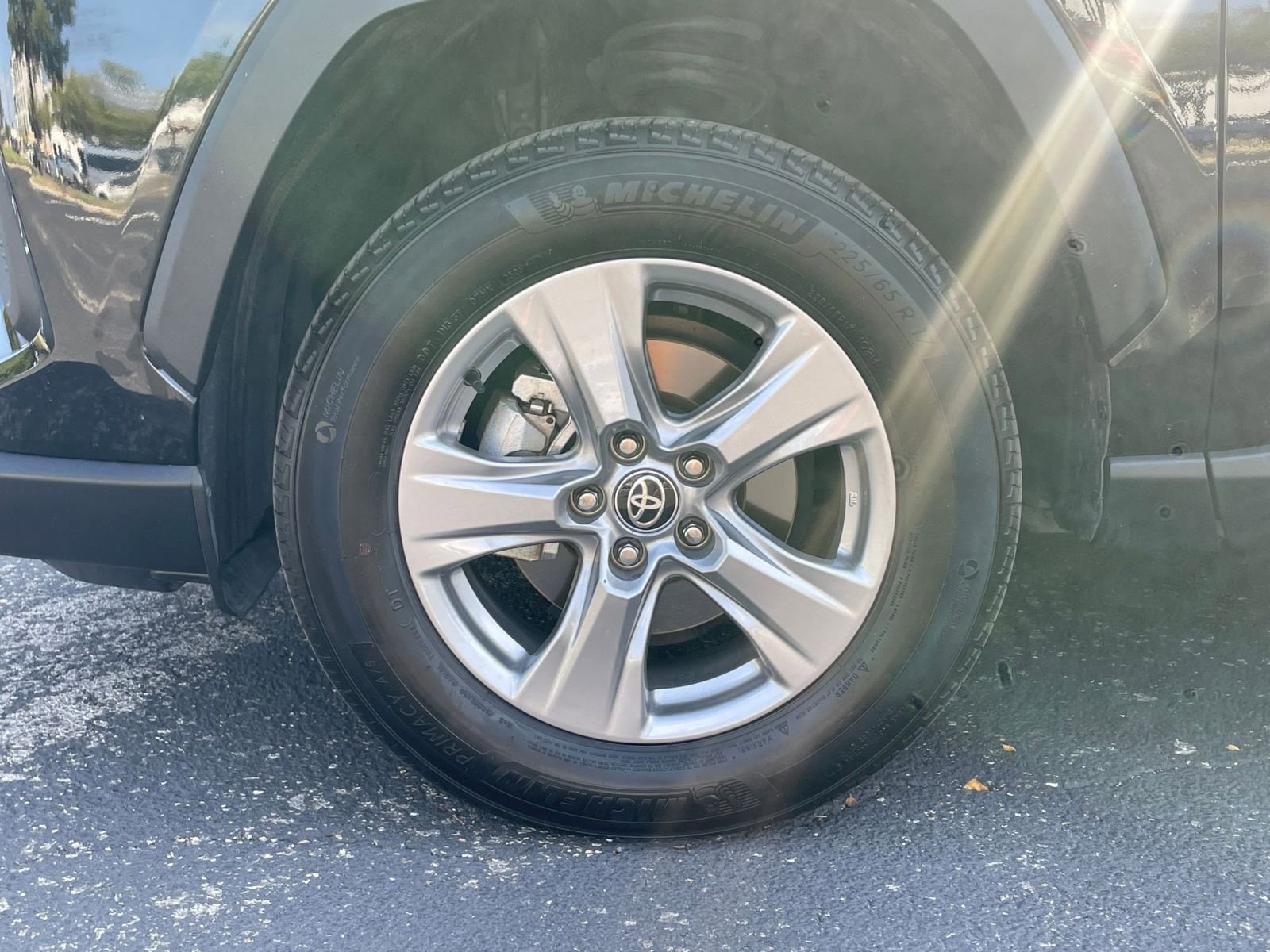 Thumbnail: 2025 Toyota RAV4 - 29