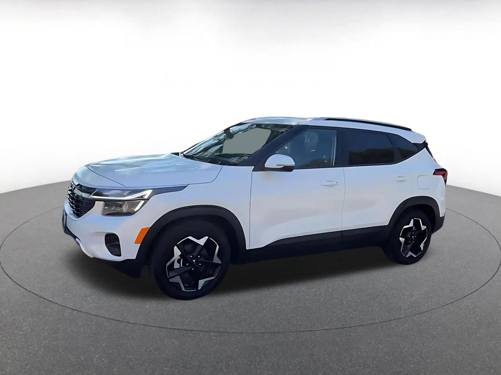 Thumbnail: 2025 Kia Seltos - 7