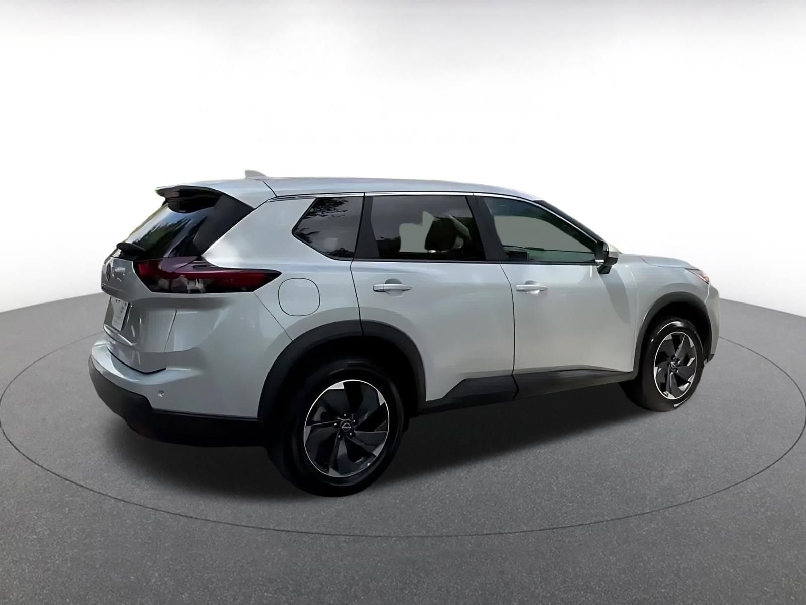 Thumbnail: 2025 Nissan Rogue - 15