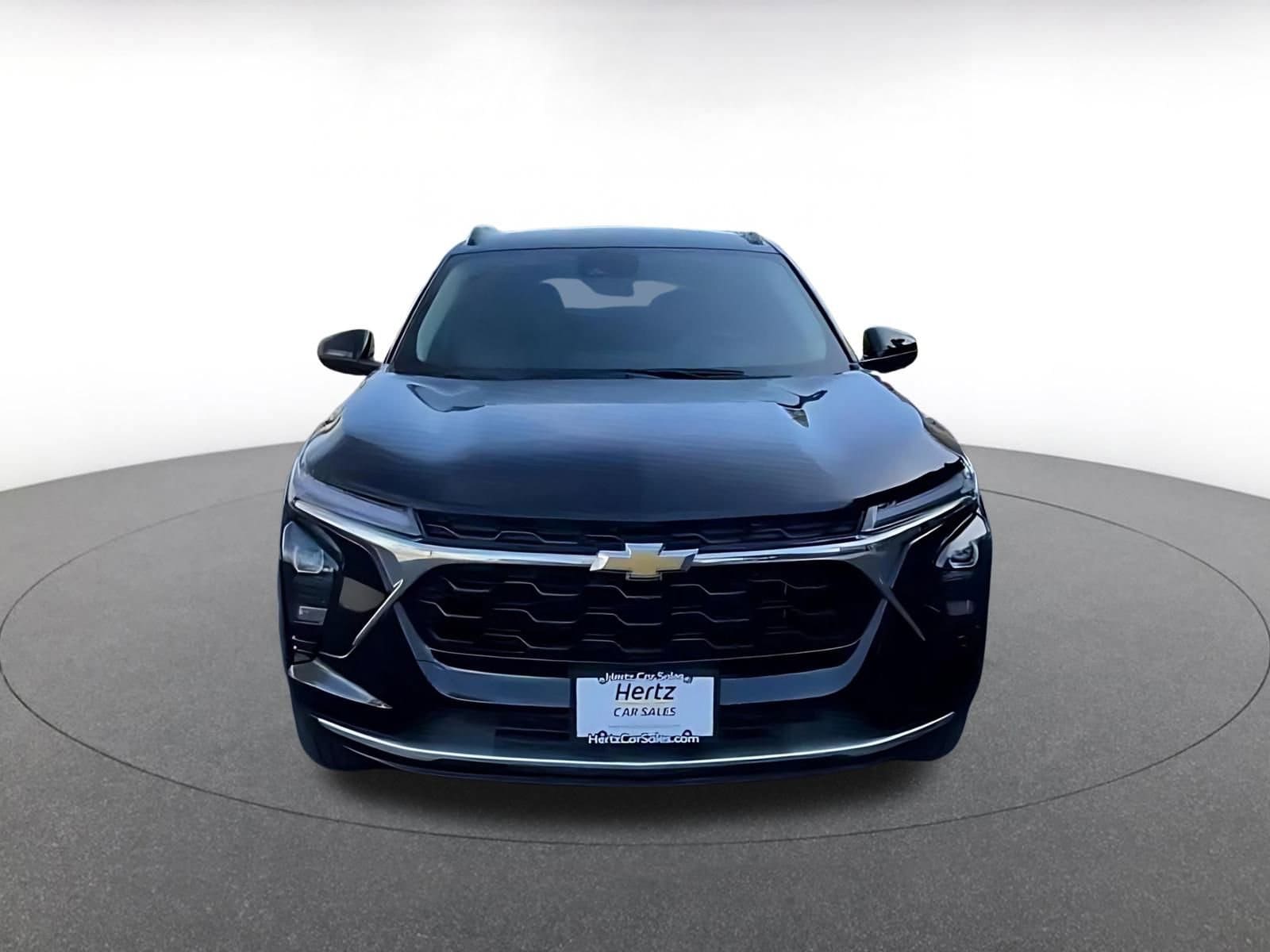 Thumbnail: 2025 Chevrolet Trax - 5