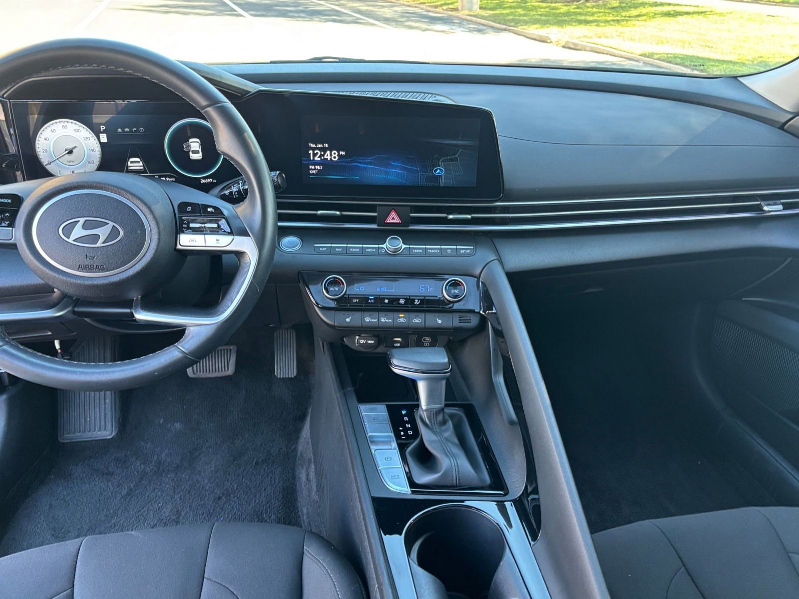 Thumbnail: 2025 Hyundai Elantra - 28