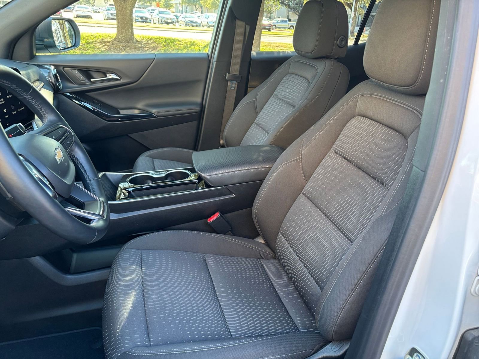 Thumbnail: 2025 Chevrolet Equinox - 30