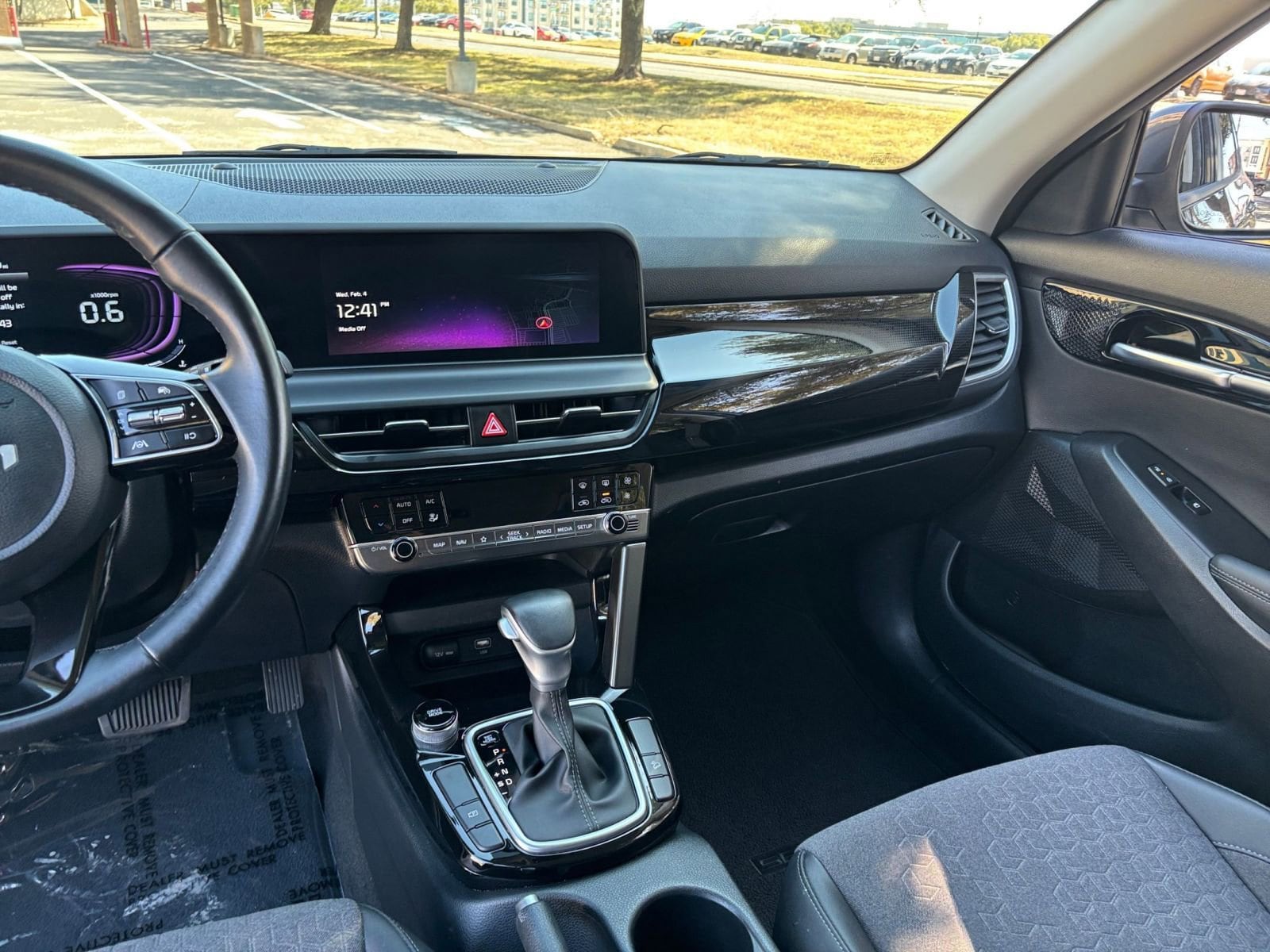 Thumbnail: 2025 Kia Seltos - 30