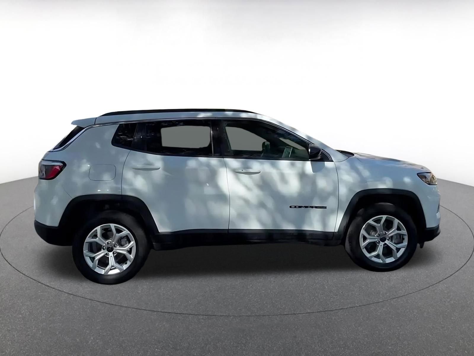 Thumbnail: 2025 Jeep Compass - 16