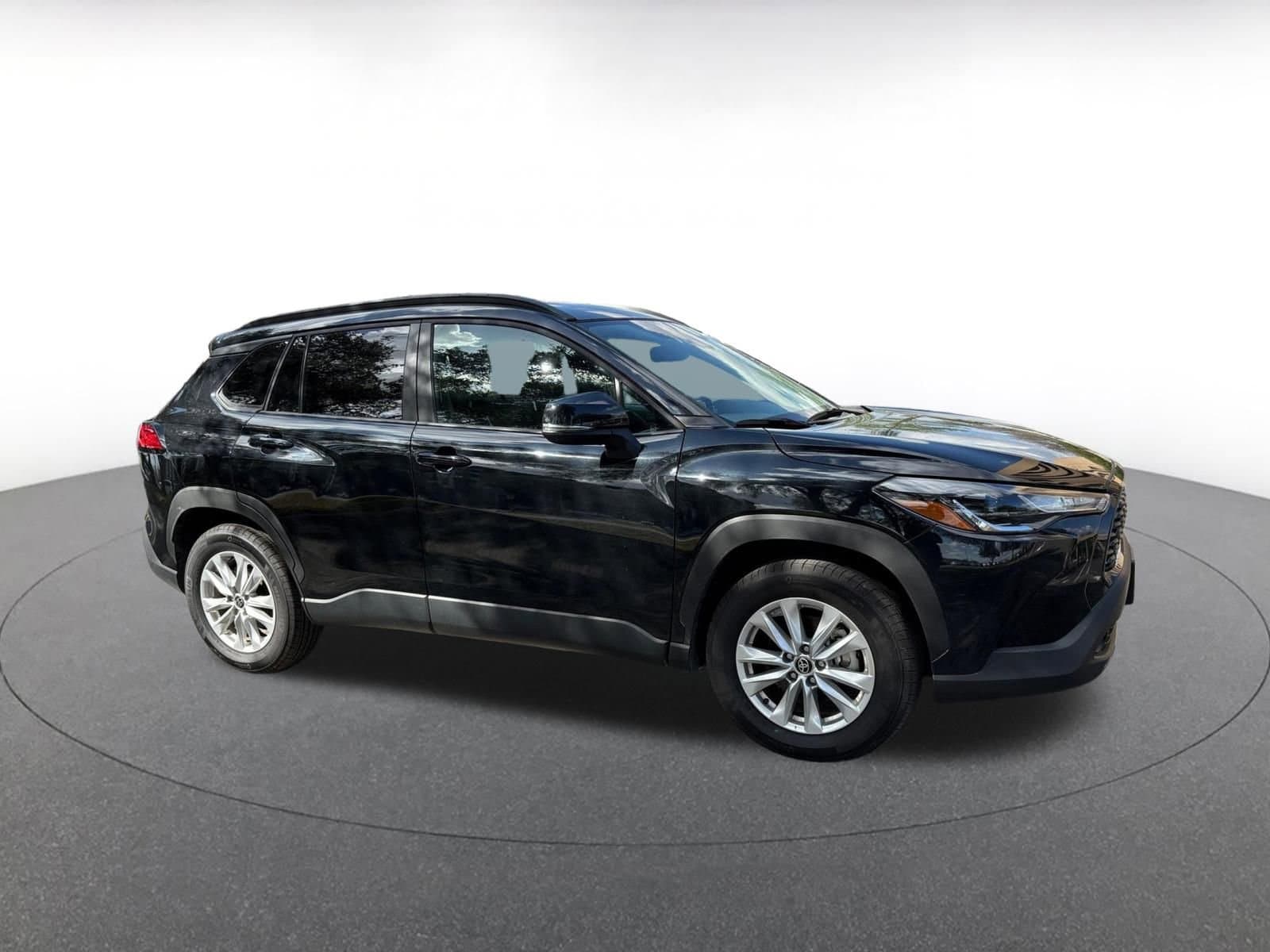 Thumbnail: 2025 Toyota Corolla Cross - 1