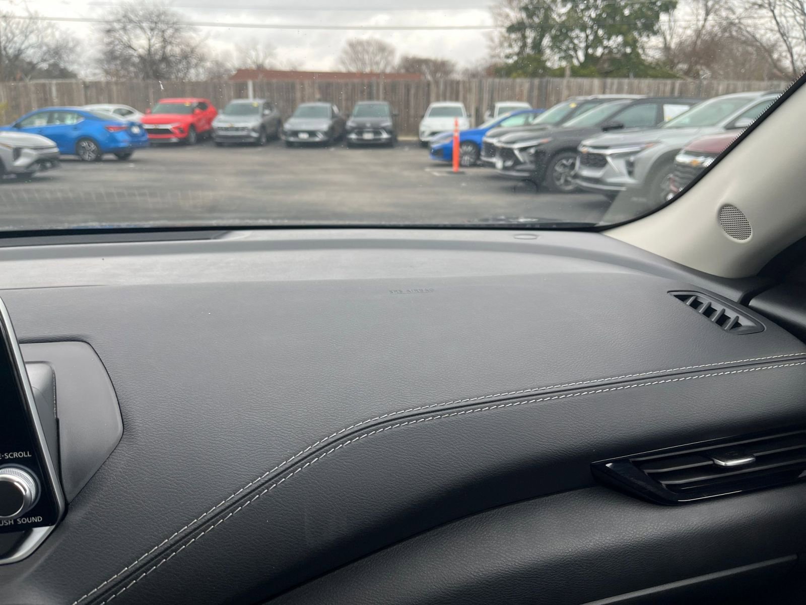 Thumbnail: 2025 Nissan Sentra - 29