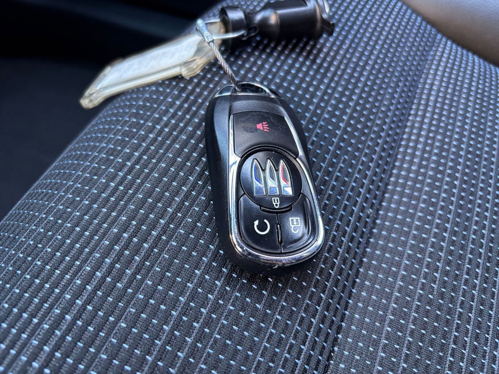 Thumbnail: 2025 Buick Envista - 18