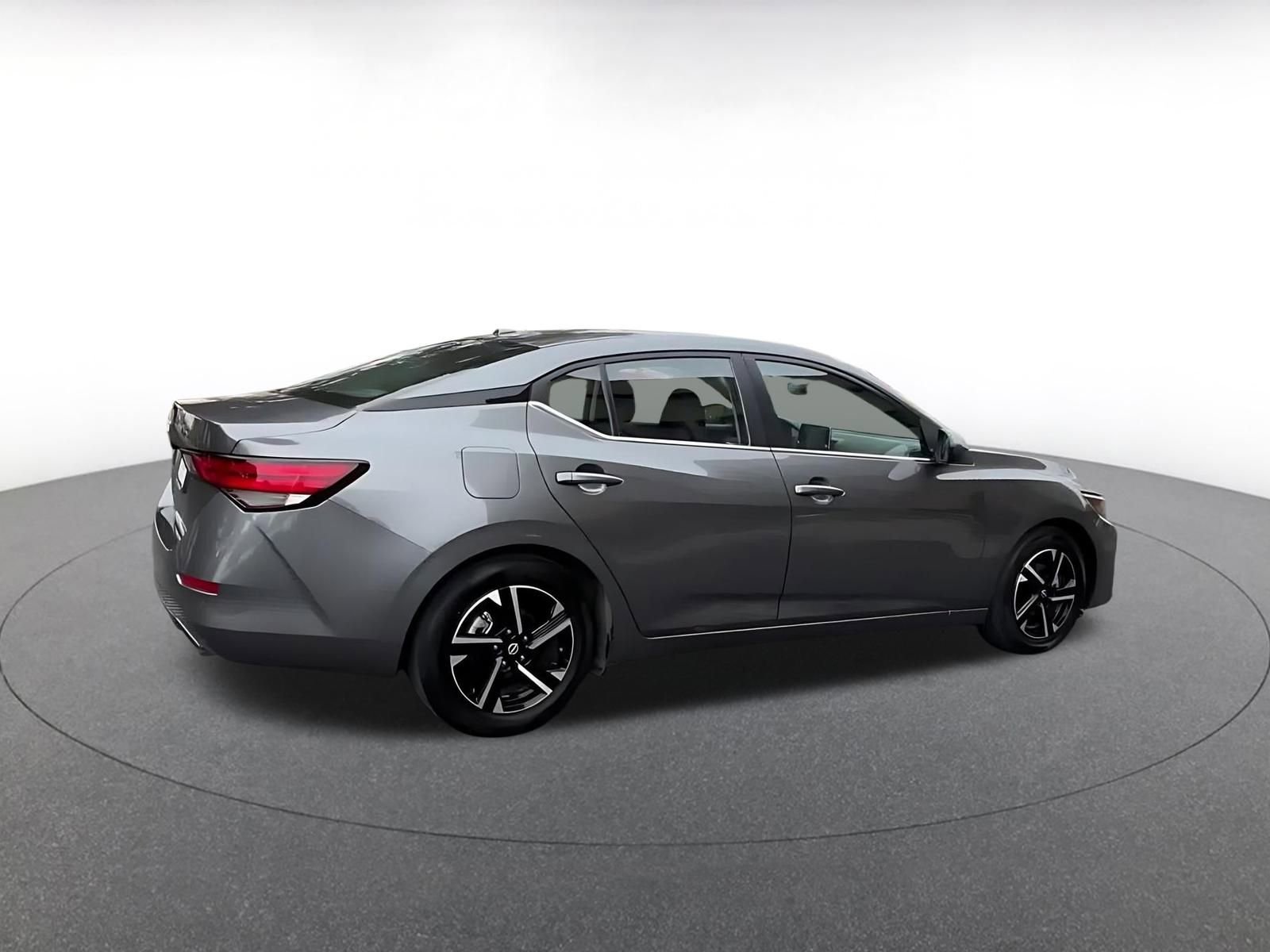 Thumbnail: 2025 Nissan Sentra - 15