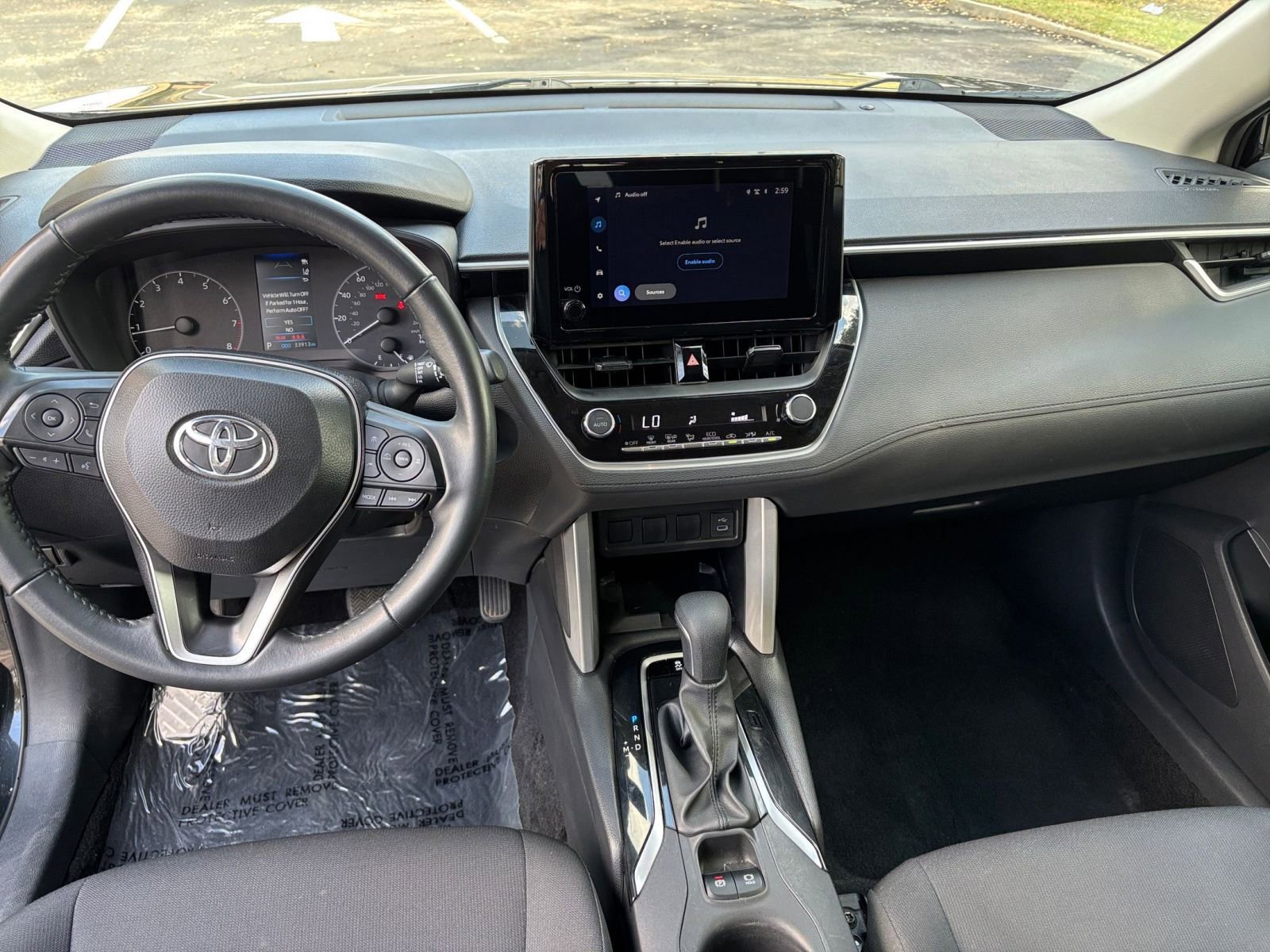 Thumbnail: 2025 Toyota Corolla Cross - 28