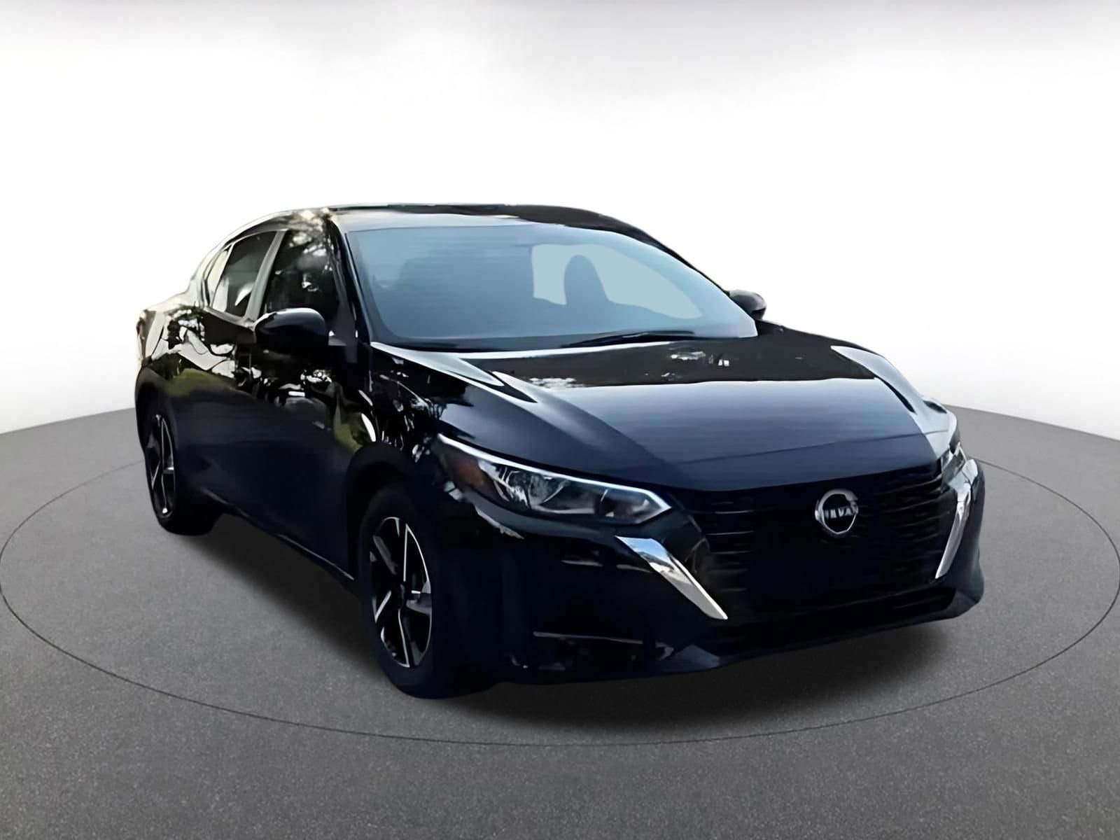 Thumbnail: 2025 Nissan Sentra - 3