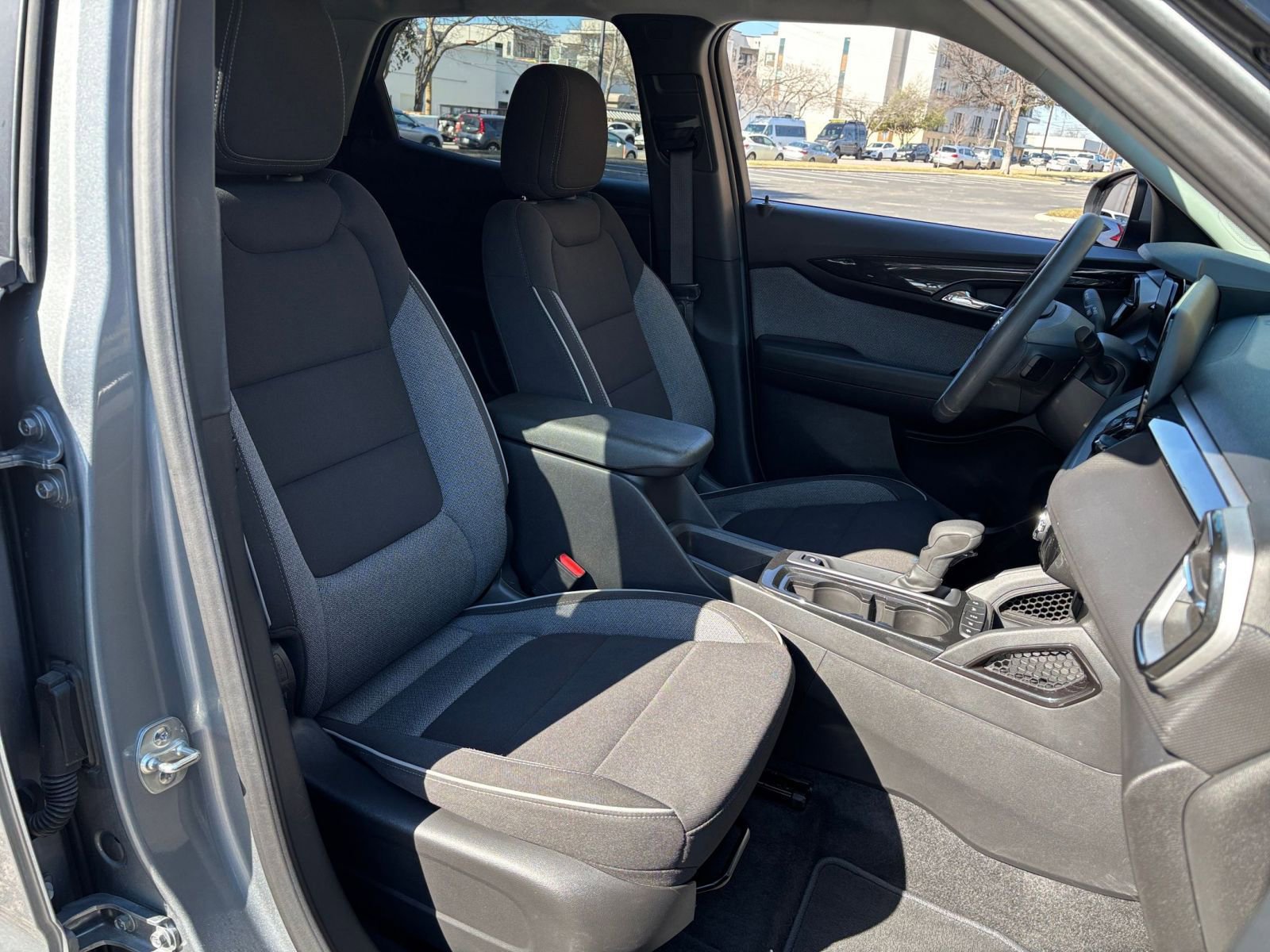 Thumbnail: 2025 Chevrolet TrailBlazer - 31