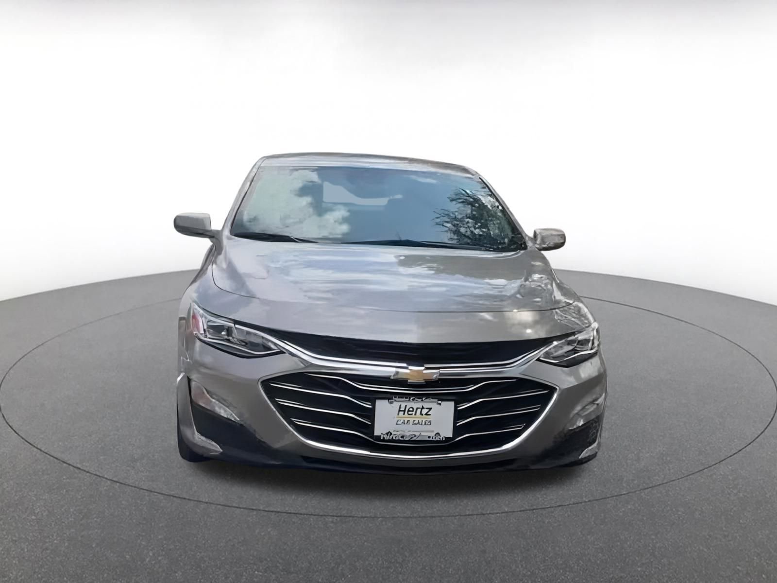 Thumbnail: 2024 Chevrolet Malibu - 3