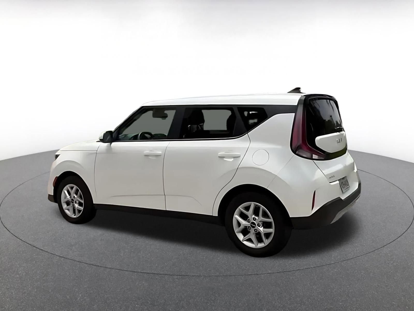 Thumbnail: 2025 Kia Soul - 10
