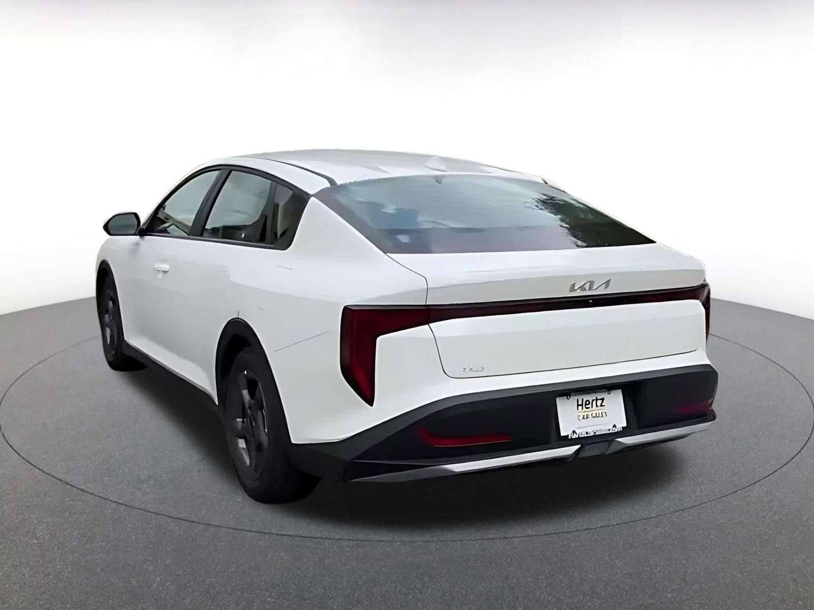 Thumbnail: 2025 Kia K4 - 10