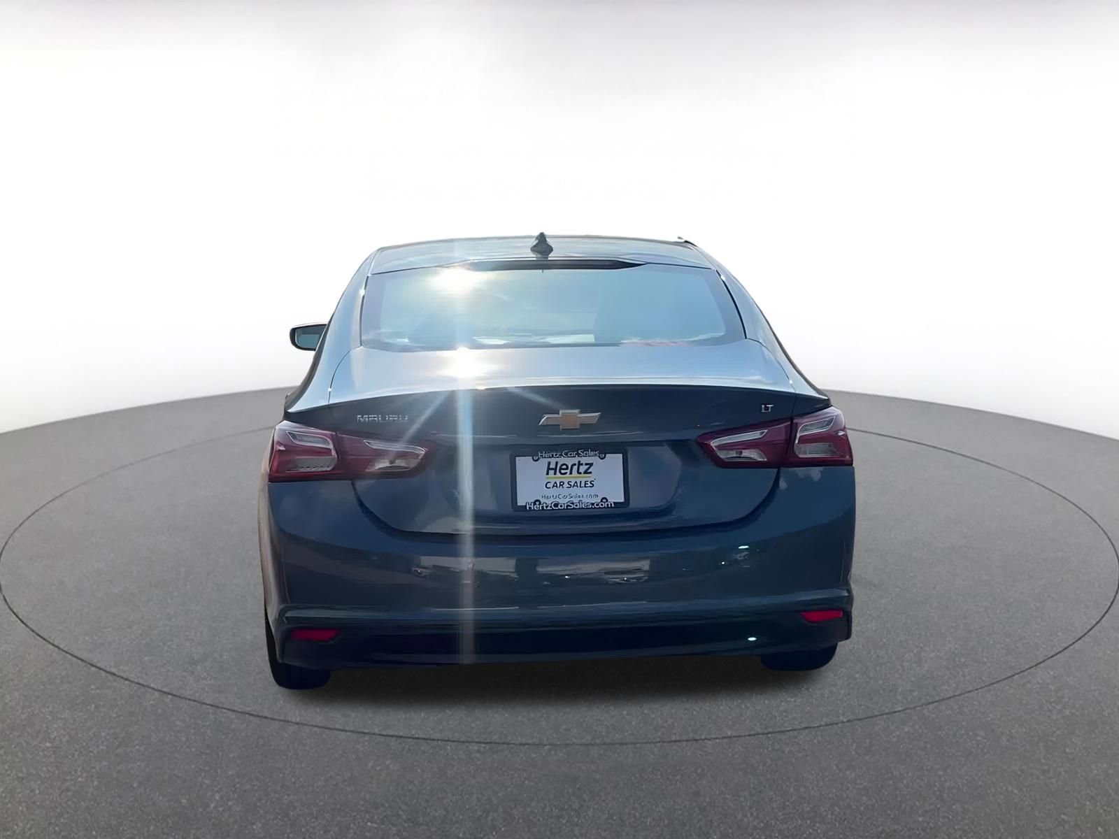 Thumbnail: 2024 Chevrolet Malibu - 11