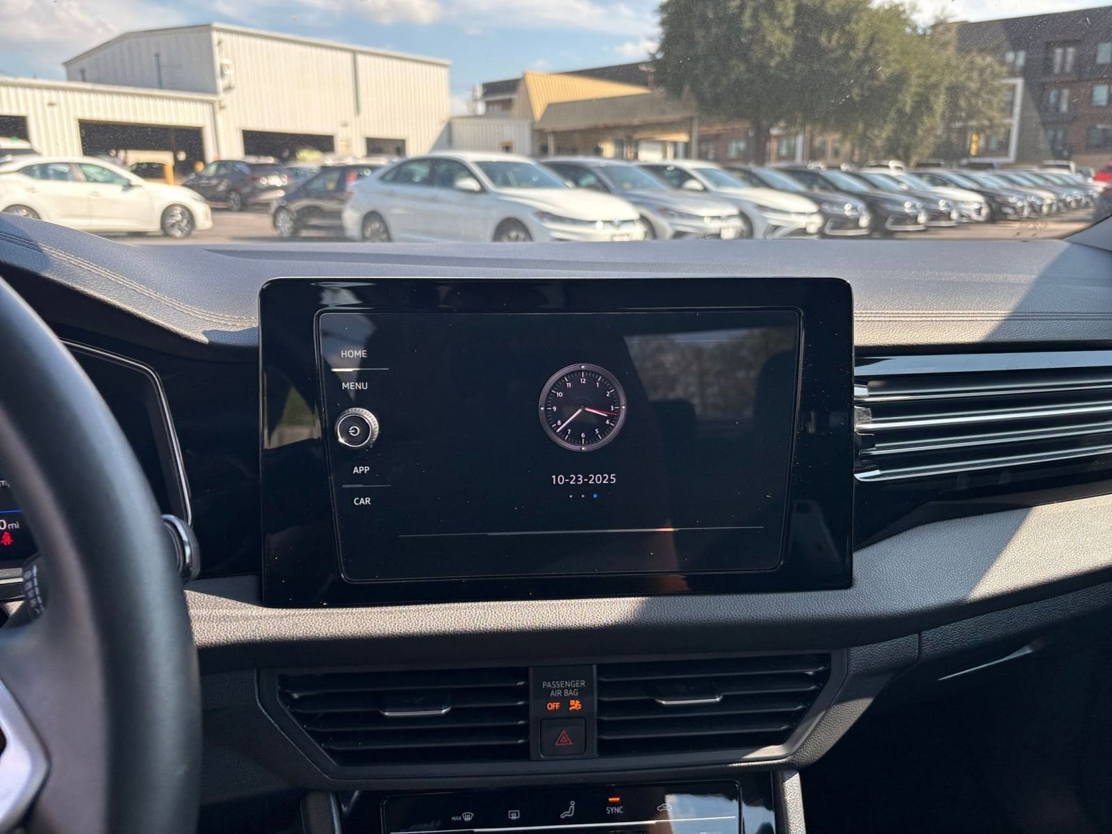 Thumbnail: 2025 Volkswagen Jetta - 21