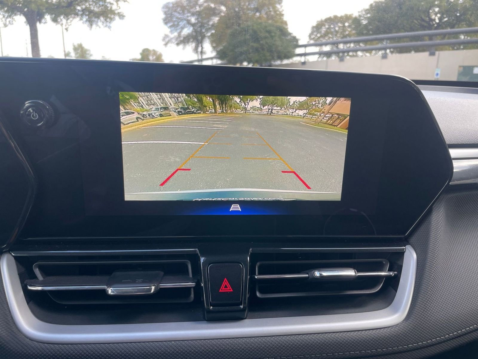 Thumbnail: 2025 Chevrolet TrailBlazer - 17