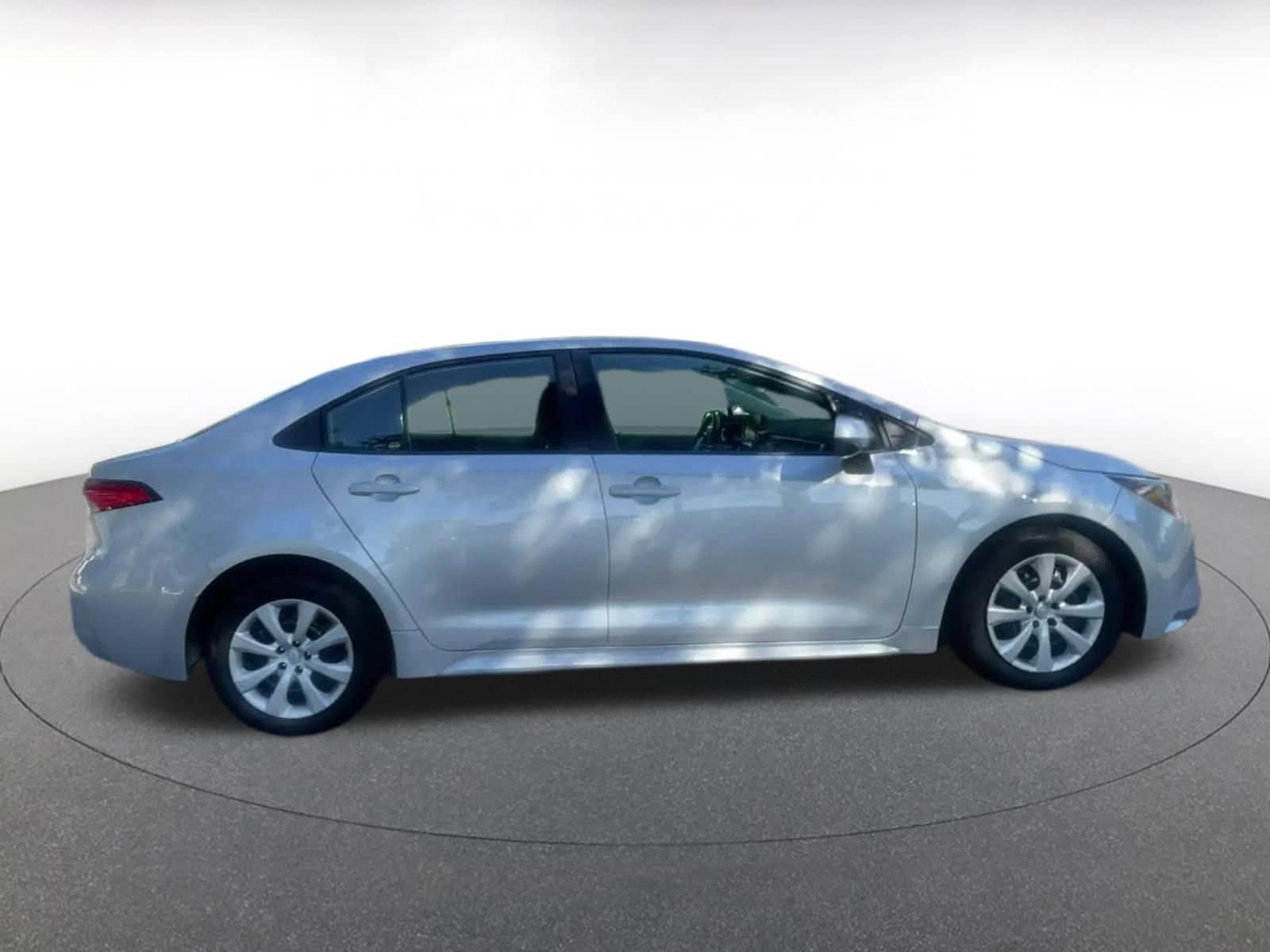 Thumbnail: 2025 Toyota Corolla - 16