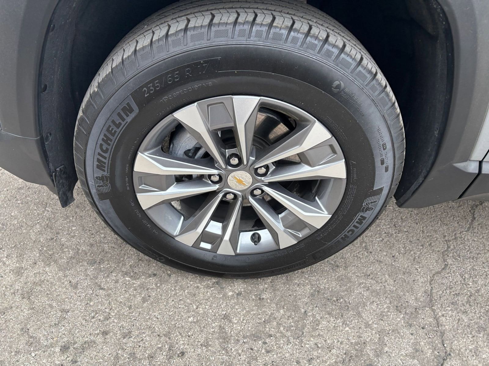 Thumbnail: 2025 Chevrolet Equinox - 25