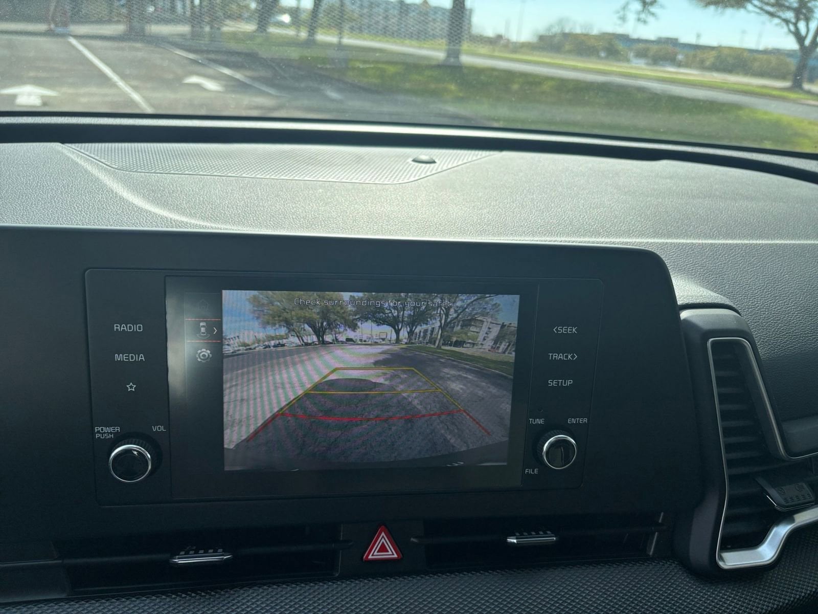 Thumbnail: 2025 Kia Sportage - 20