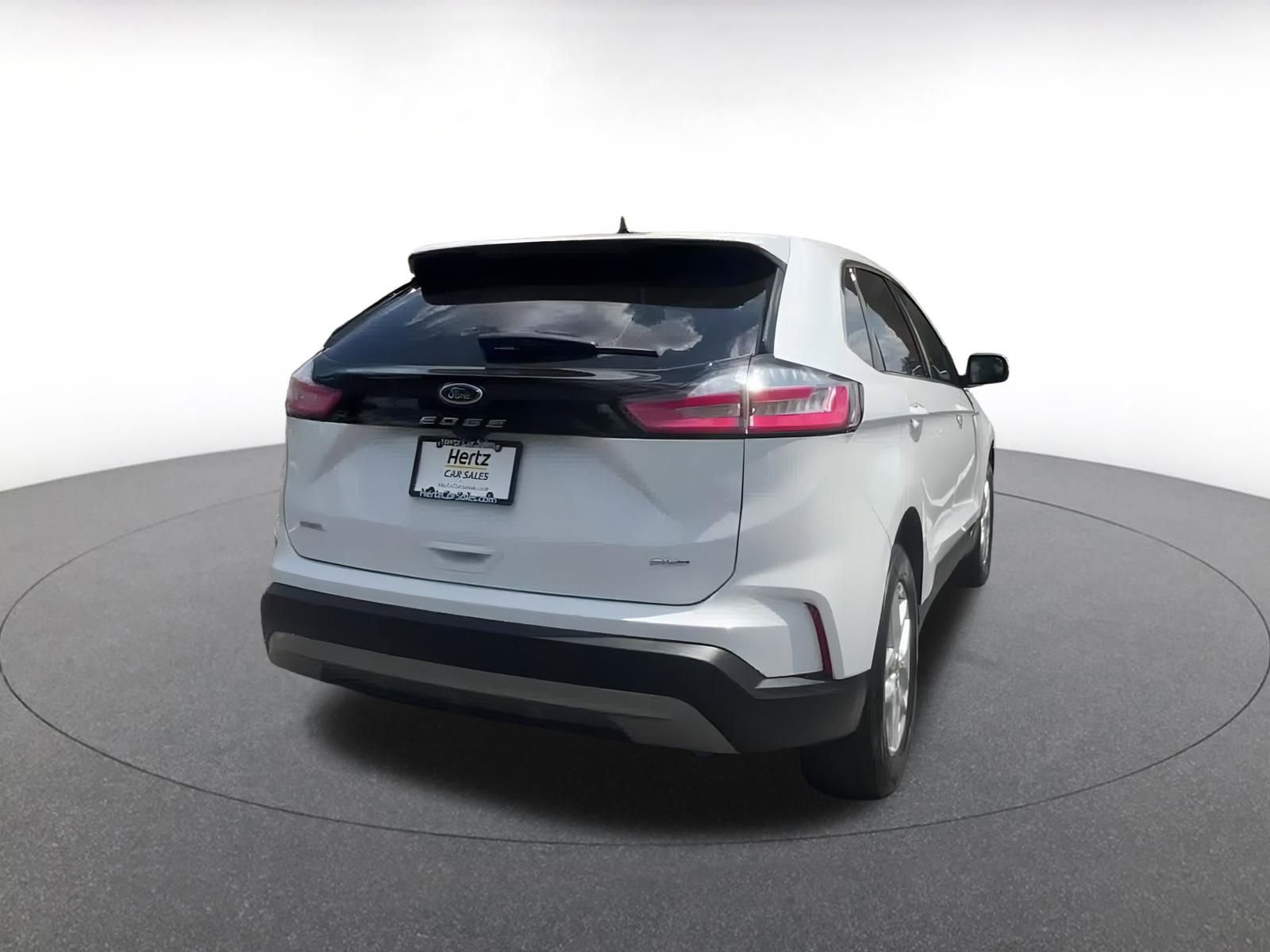 Thumbnail: 2024 Ford Edge - 13