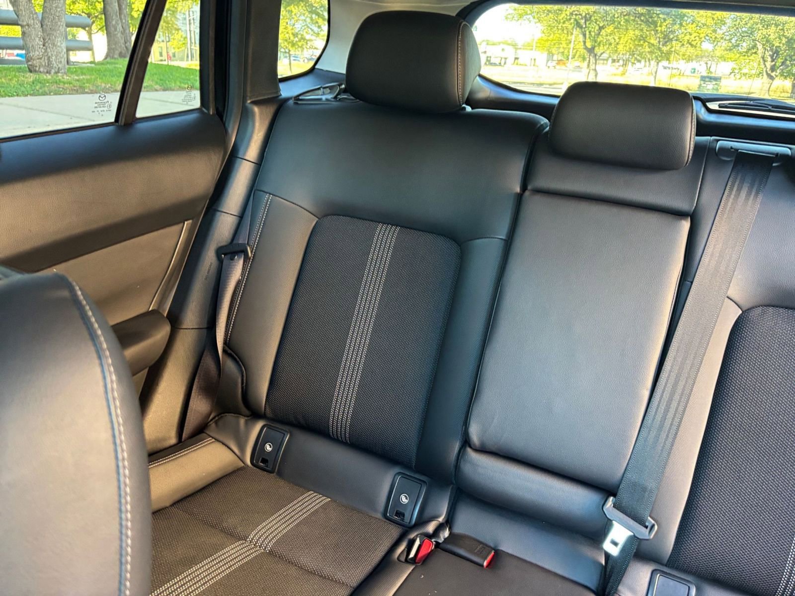 Thumbnail: 2025 Mazda CX-50 - 33