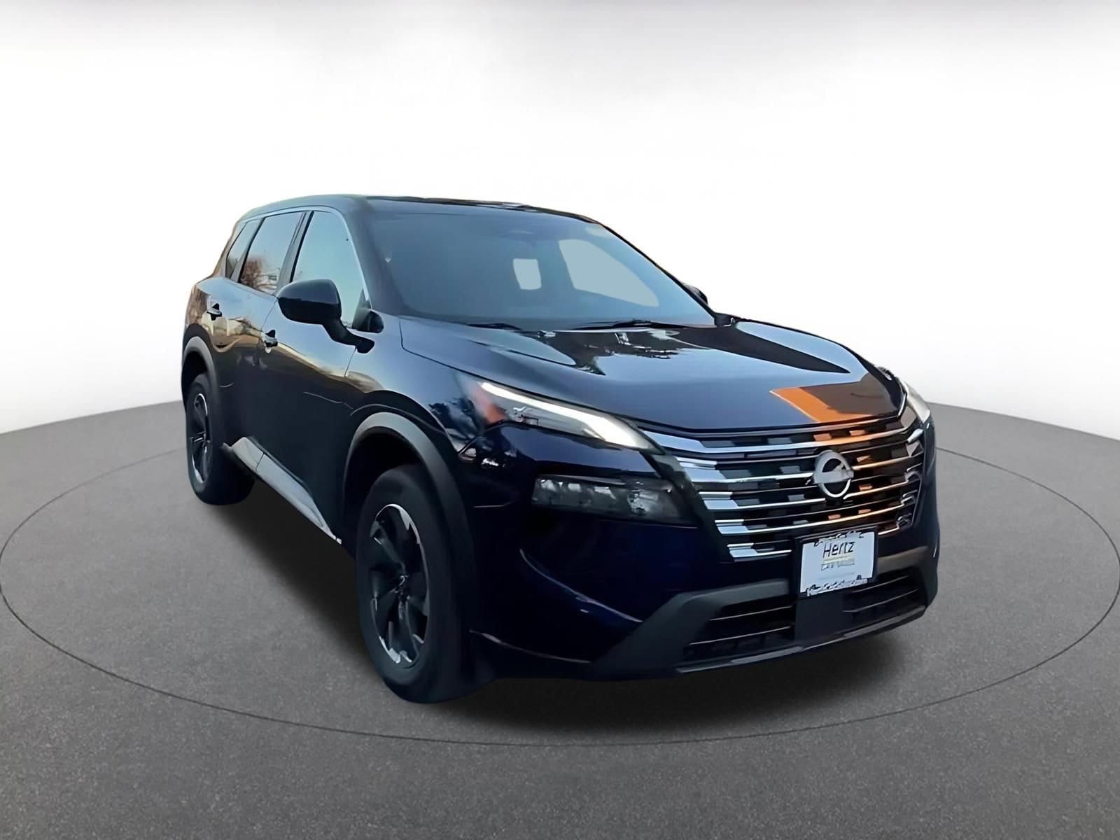 Thumbnail: 2025 Nissan Rogue - 3