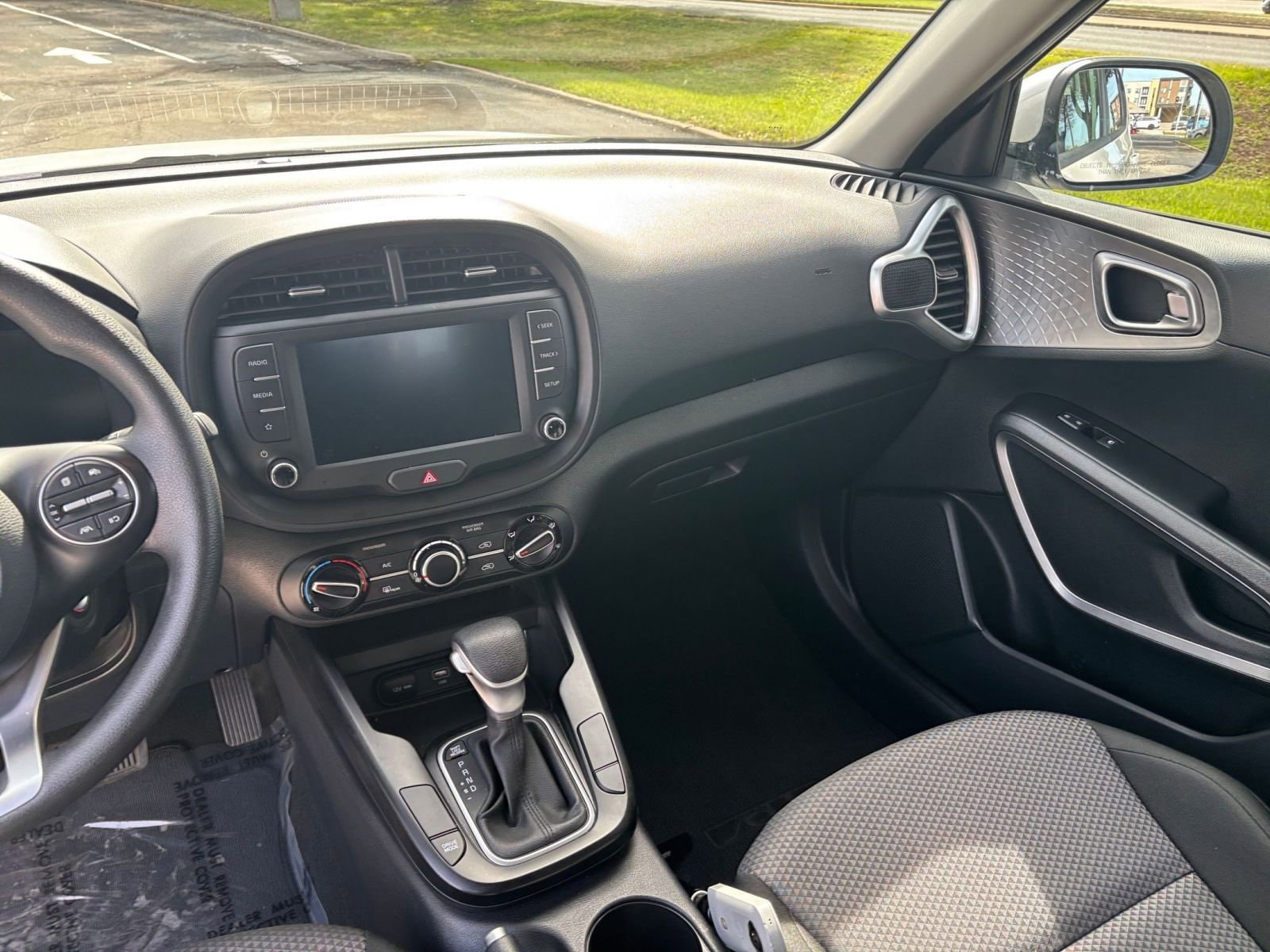 Thumbnail: 2025 Kia Soul - 30