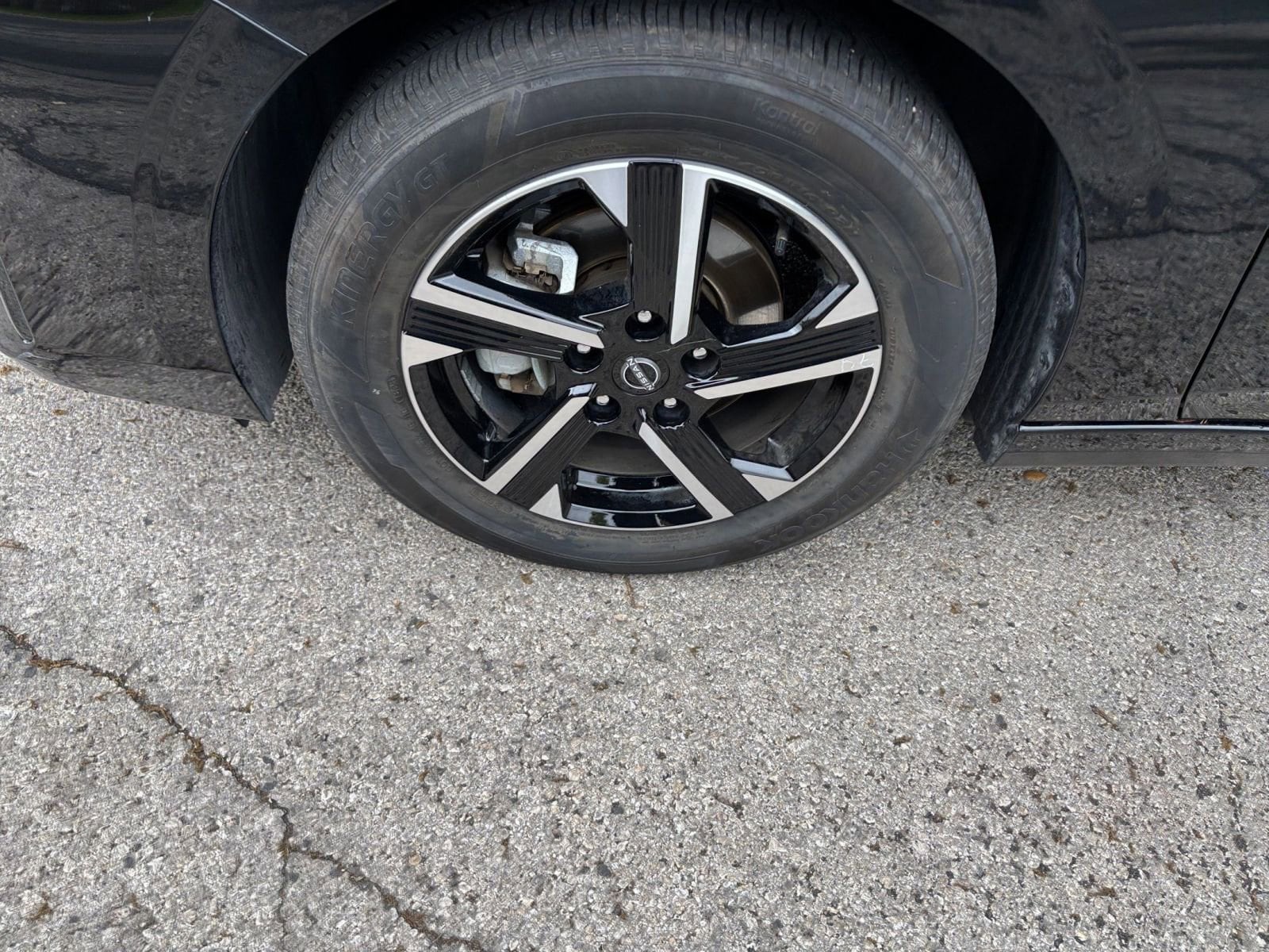 Thumbnail: 2025 Nissan Sentra - 25